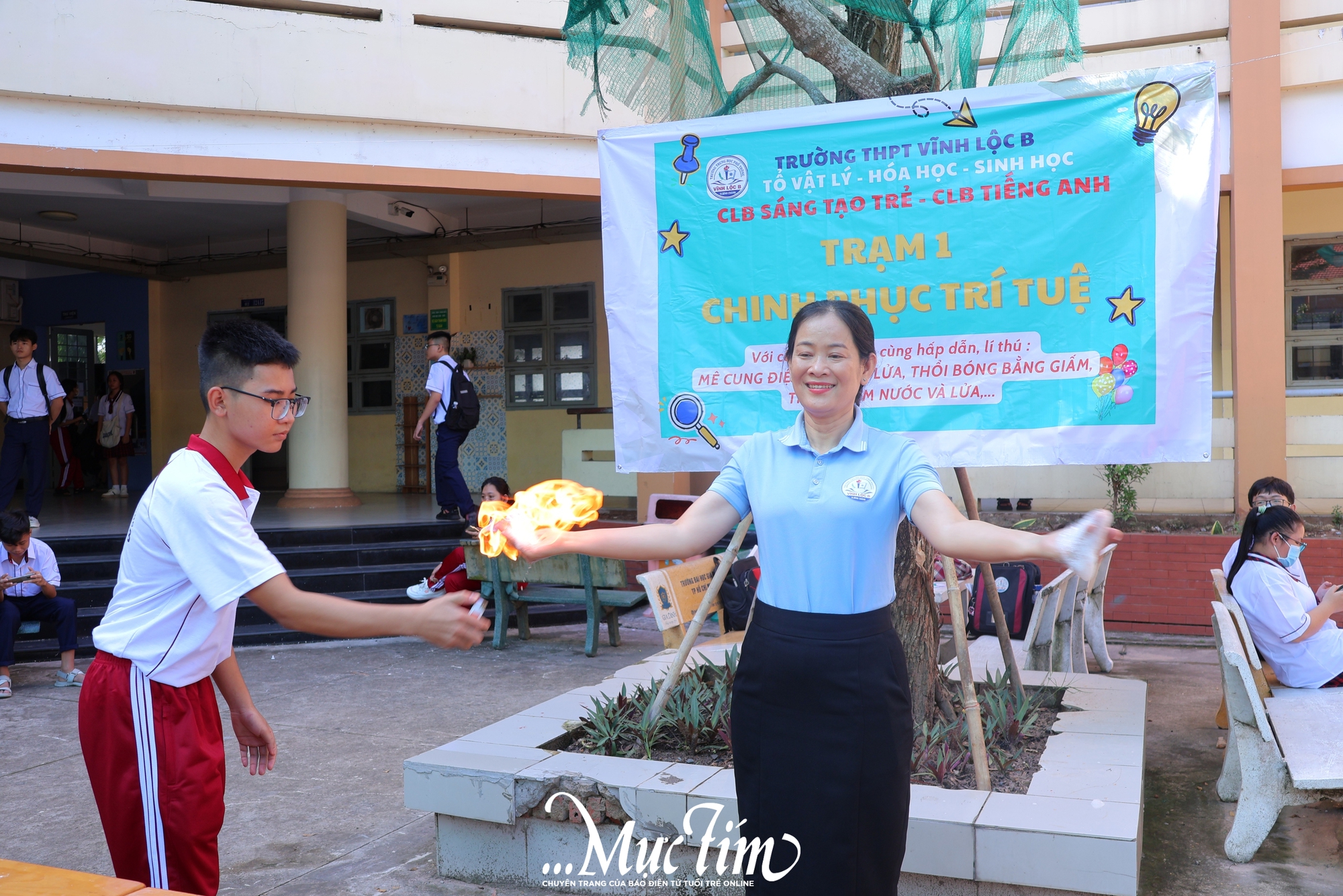 3 điều ấn tượng nhất tại ngày hội chào đón học sinh khối 10 Trường THPT Vĩnh Lộc B - Ảnh 17.