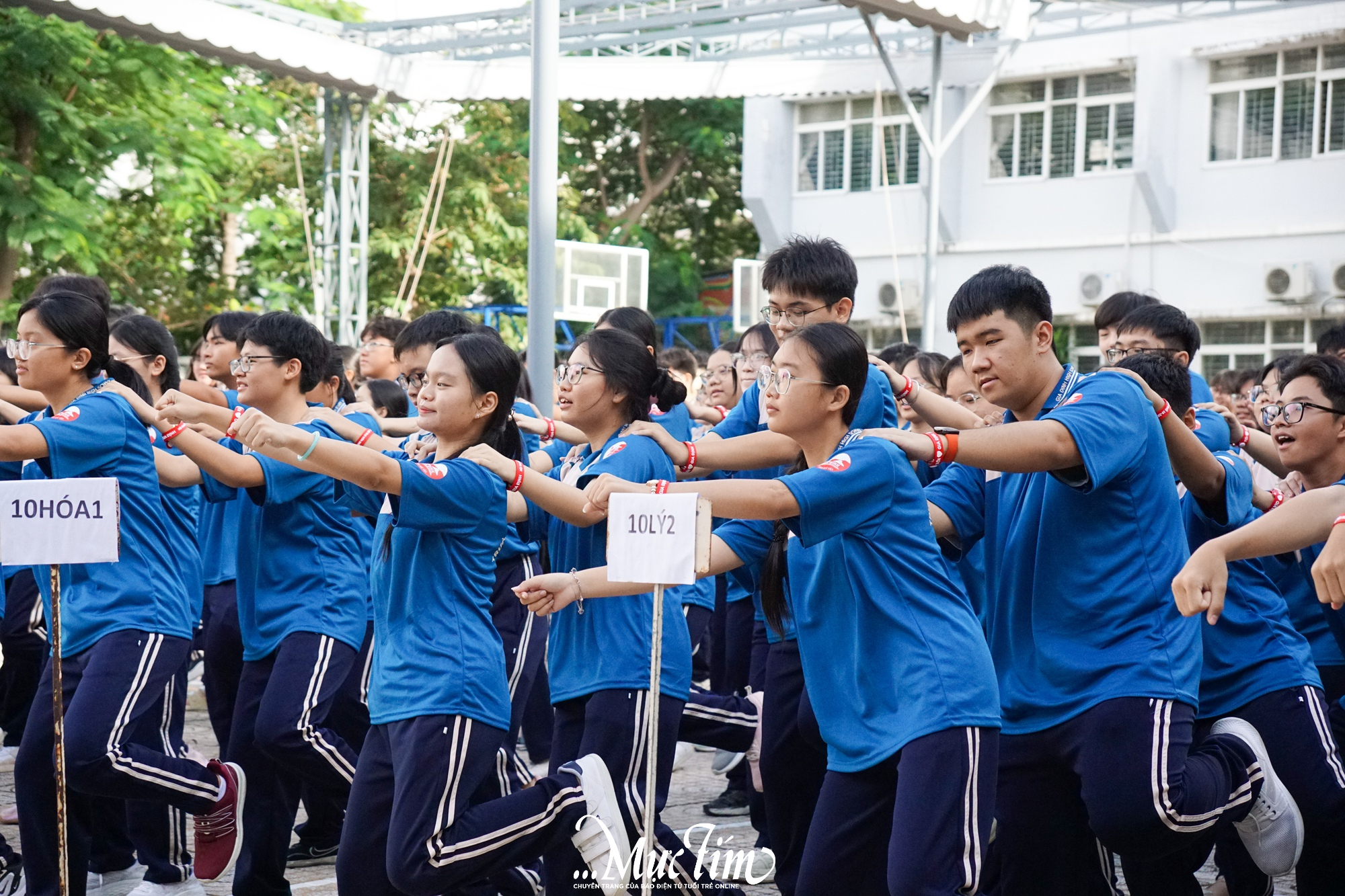 Teen lớp 10 Trường THPT Gia Định tạo 'phép màu' trong ngày hội trại đáng nhớ- Ảnh 7.