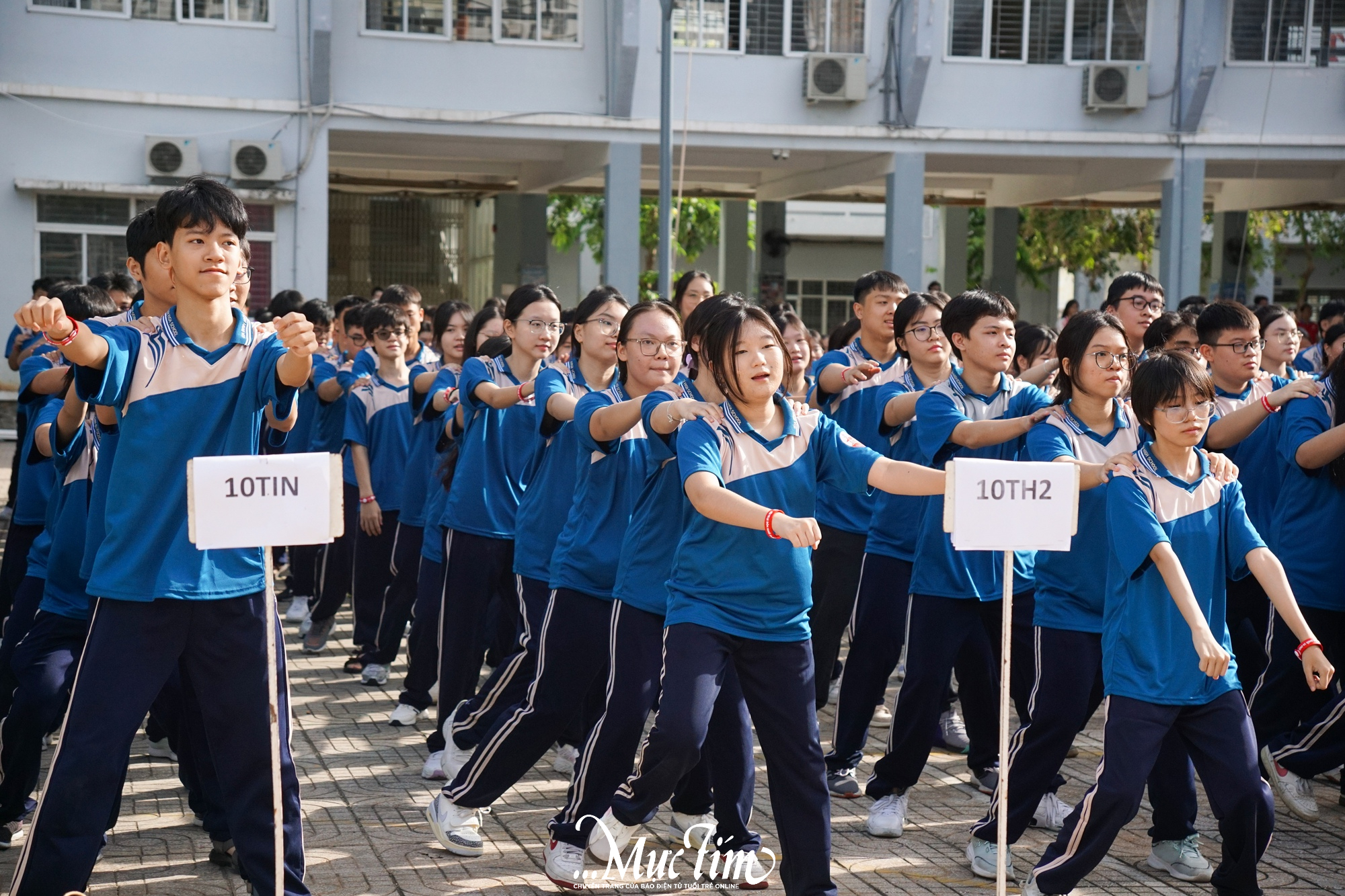 Teen lớp 10 Trường THPT Gia Định tạo 'phép màu' trong ngày hội trại đáng nhớ- Ảnh 10.