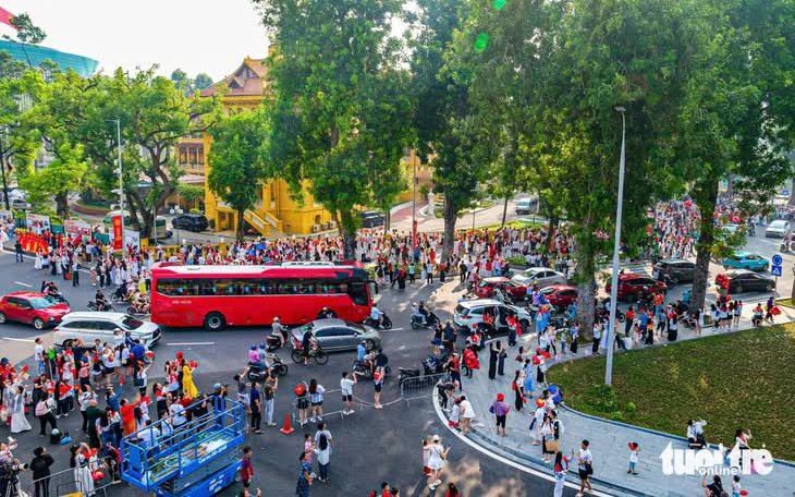 Muốn chụp ảnh cùng lực lượng bộ đội, công an sau tổng hợp luyện lần 2 thì đứng vị trí nào?- Ảnh 2.