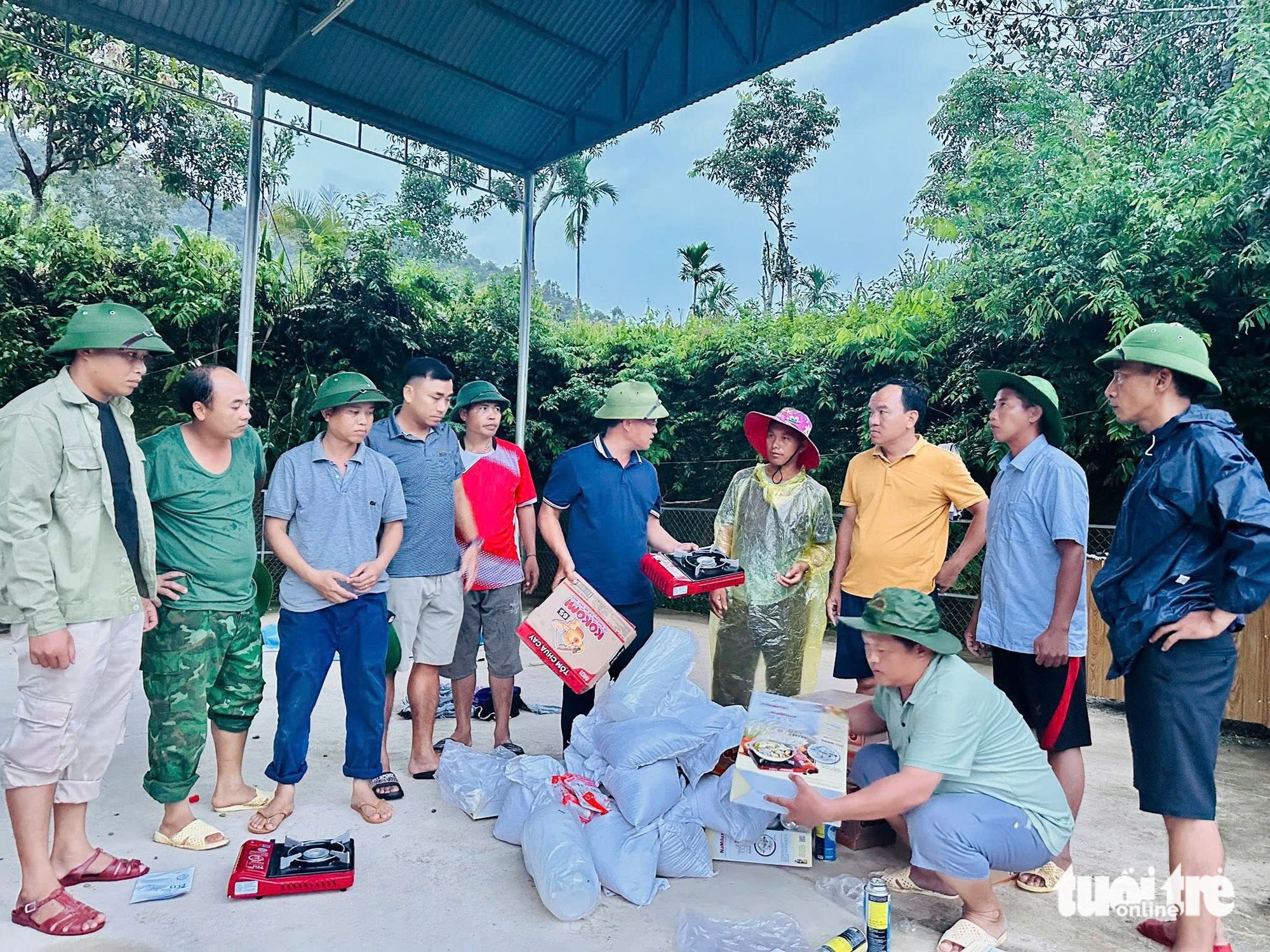 Storm Kajiki nears central Vietnam, nearly 30,000 residents evacuated- Ảnh 10. Storm Kajiki nears central Vietnam, nearly 30,000 residents evacuated- Ảnh 10.
