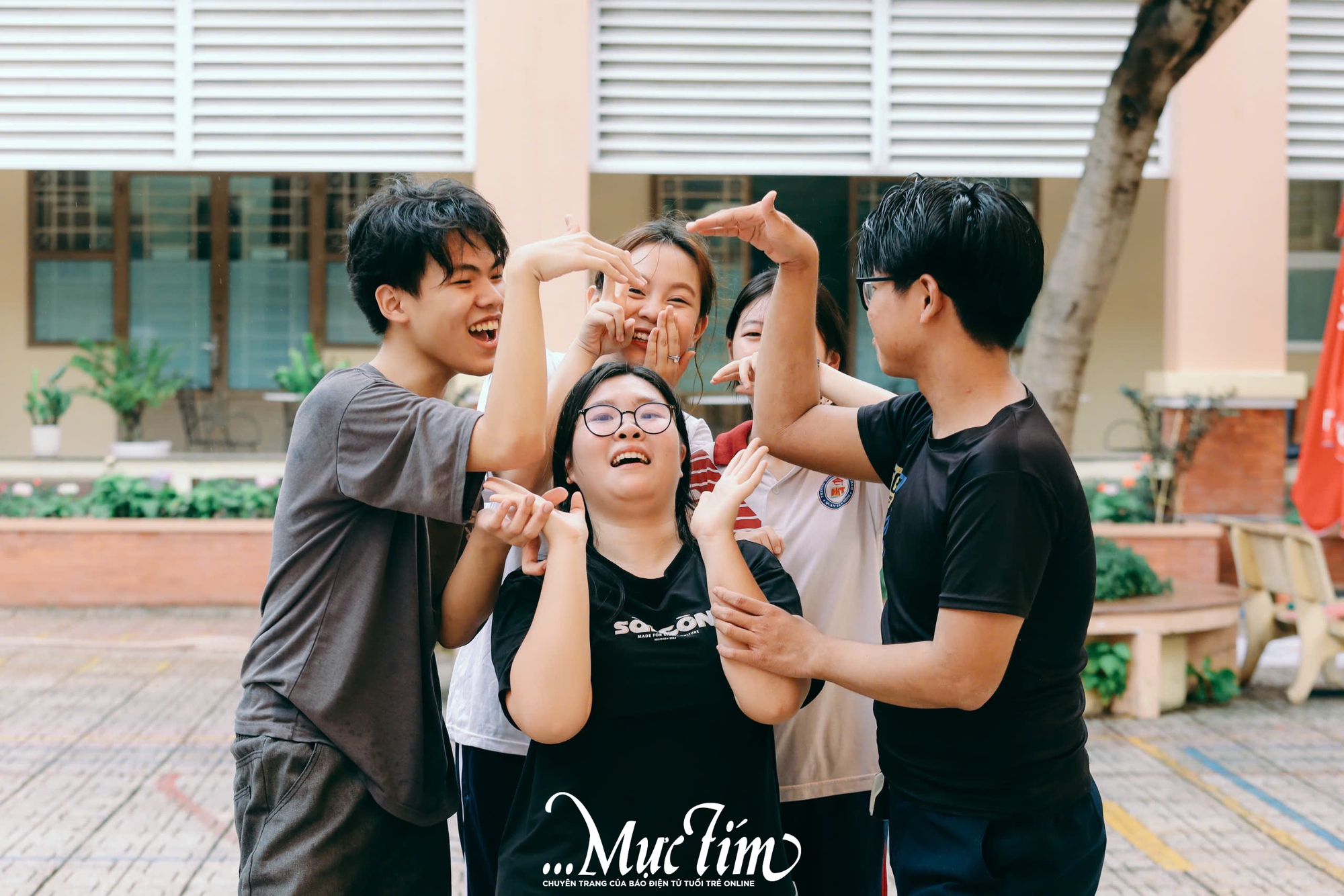 Tân binh lớp 10 Trường THPT Nguyễn Chí Thanh ‘truy tìm kẻ đánh cắp dữ liệu’ tại hội trại giao lưu- Ảnh 14.