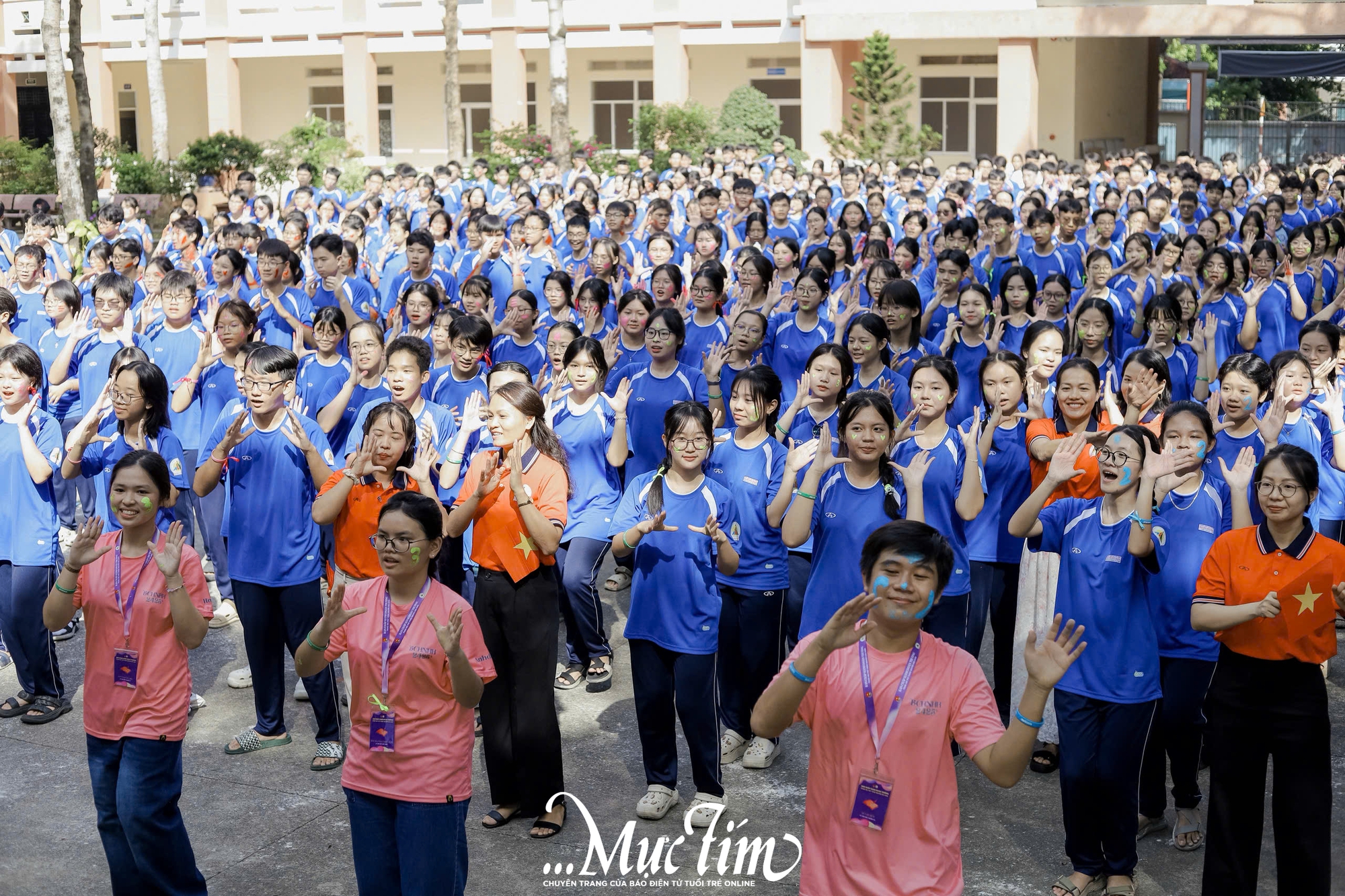 Học sinh Trường THPT Nguyễn Hữu Huân ‘chạm sóng’ tần số 2528Hz tại hội trại đón ‘tân binh’ - Ảnh 3.