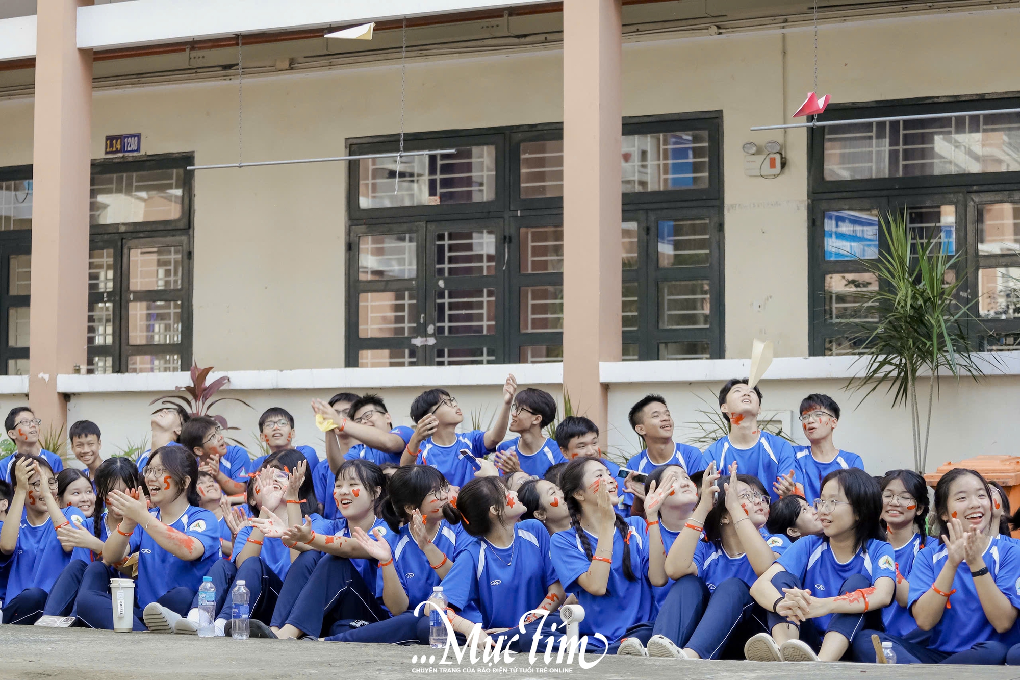 Học sinh Trường THPT Nguyễn Hữu Huân ‘chạm sóng’ tần số 2528Hz tại hội trại đón ‘tân binh’ - Ảnh 14.