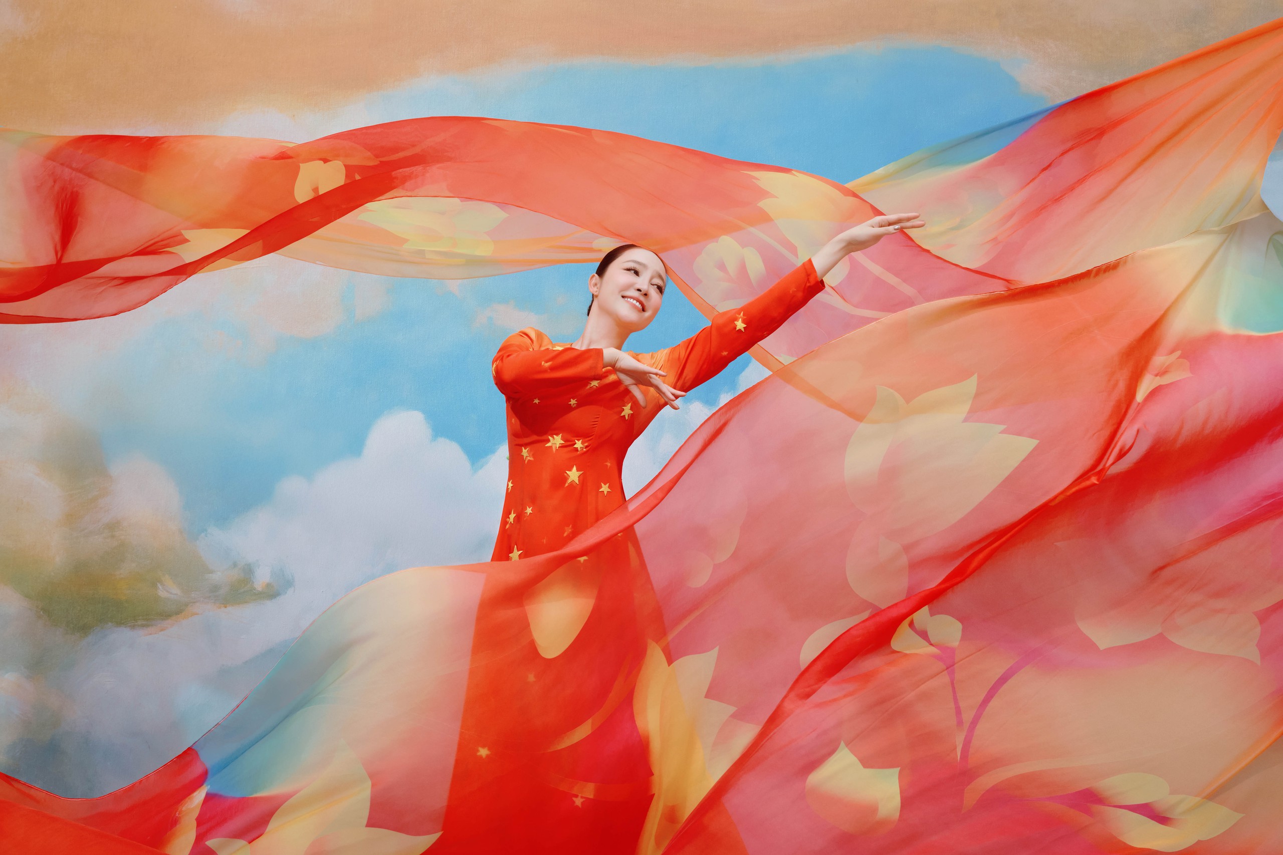 „Páv taneční vesnice“ Linh Nga nosí Thuy Nguyen šťastný ao dai na oslavu státního svátku - Foto 4. Thủy Nguyễn - Ảnh 4.