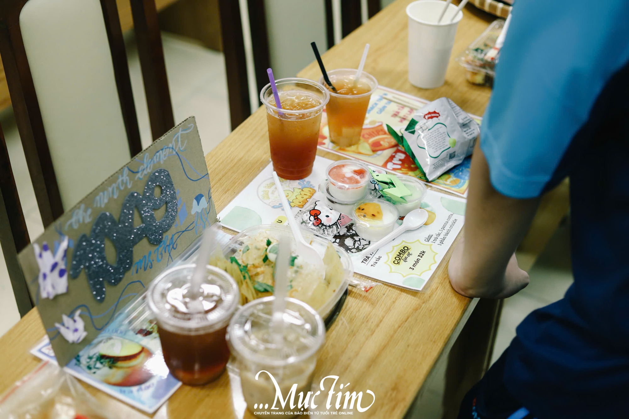 Teen Trường THPT Bùi Thị Xuân thiết kế ‘triều đại Sapphire’ chào đón ‘tân binh’ - Ảnh 22.