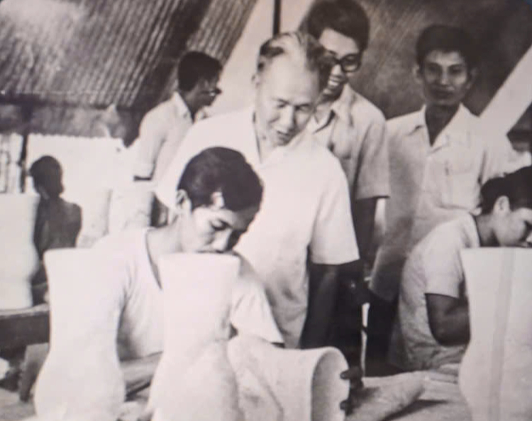 Ngắm hình ảnh hiếm hoi chuyến tàu thống nhất đầu tiên từ cảng Hải Phòng vào cảng Sài Gòn - Ảnh 9. Ngắm hình ảnh chuyến tàu thống nhất đầu tiên từ cảng Hải Phòng vào cảng Sài Gòn - Ảnh 7.