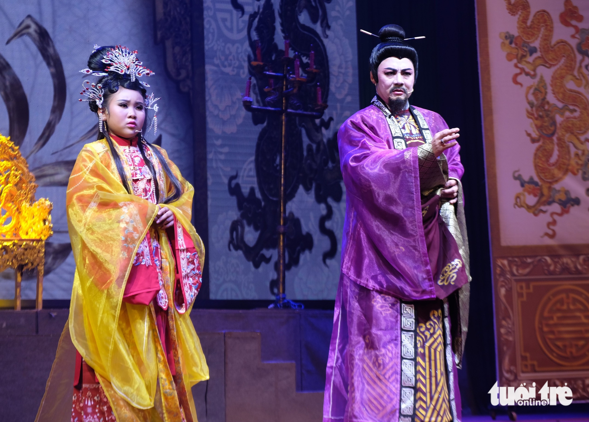 ترین ترین در داستان دفاع از کشور به می چائو تبدیل شد - عکس ۷. Trinh Trinh - Ảnh 6.