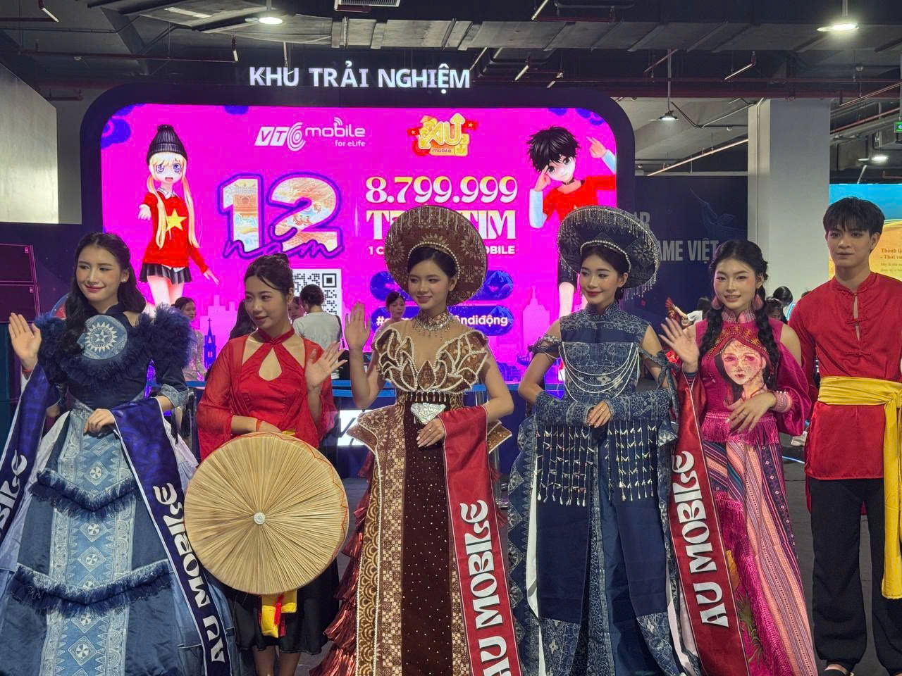 Khu trưng bày game hút giới trẻ tại triển lãm Thành tựu đất nước - Ảnh 2. Game Việt - Ảnh 2.