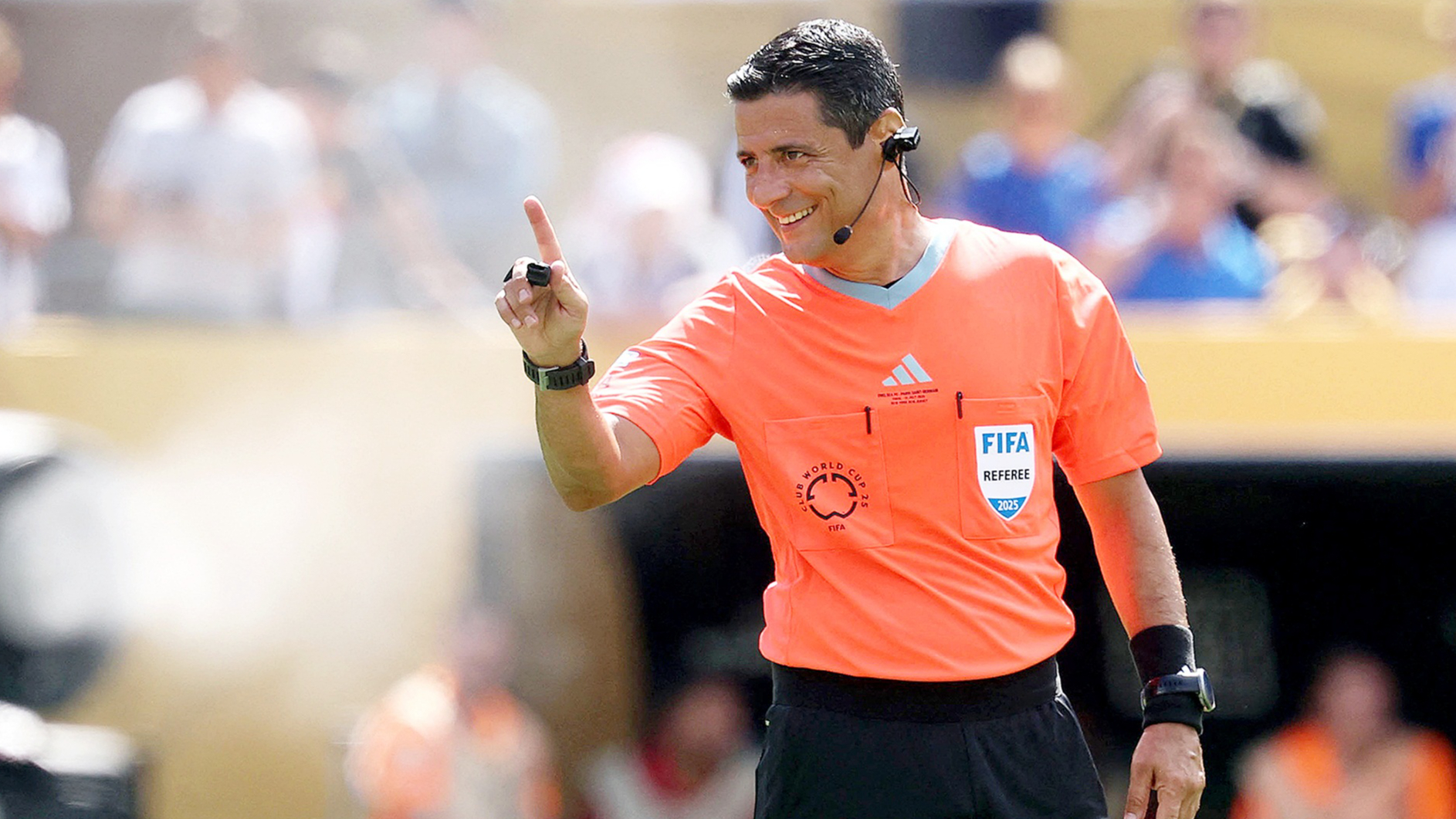 trọng tài - Ảnh 1.