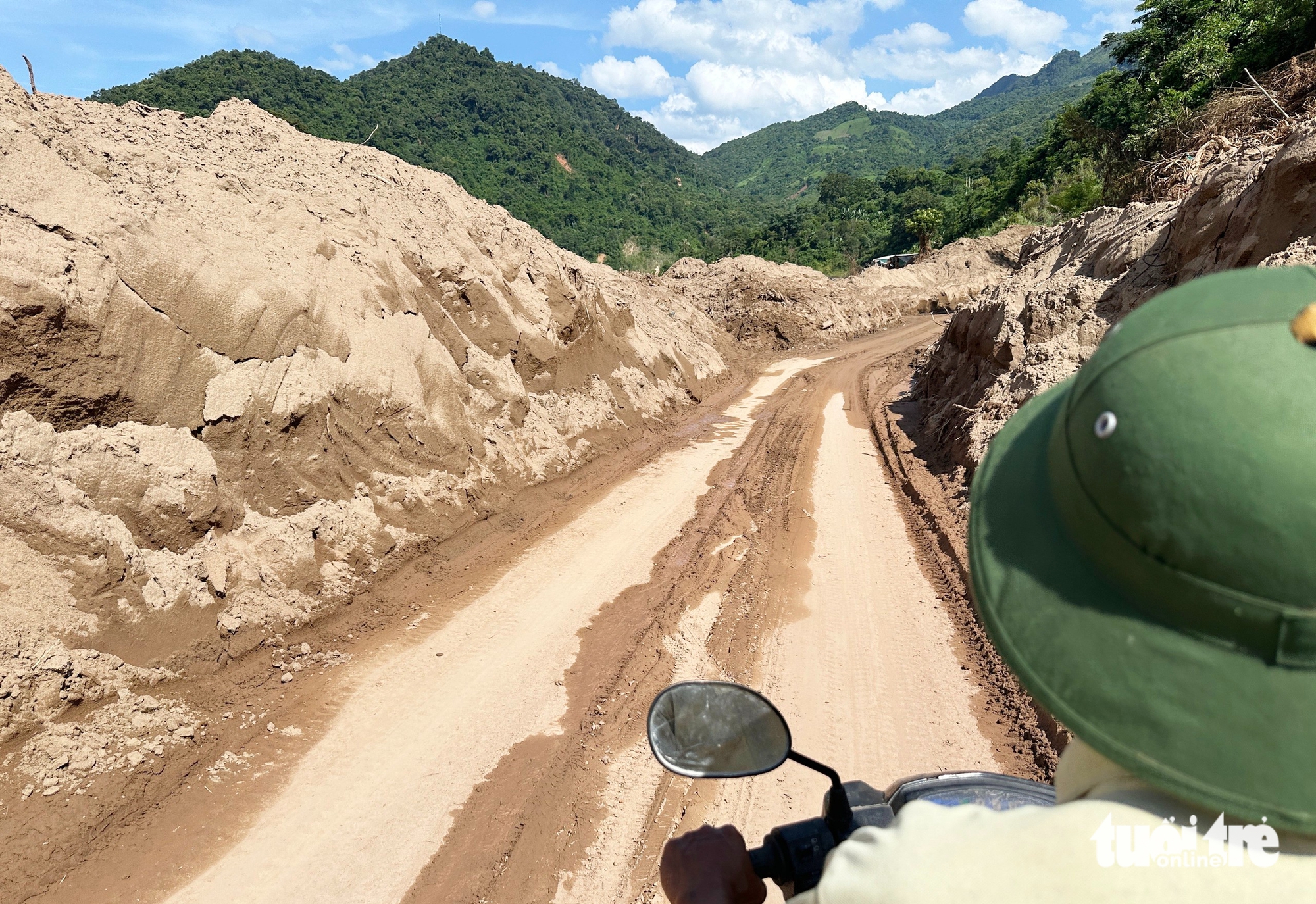 vùng lũ - Ảnh 3.