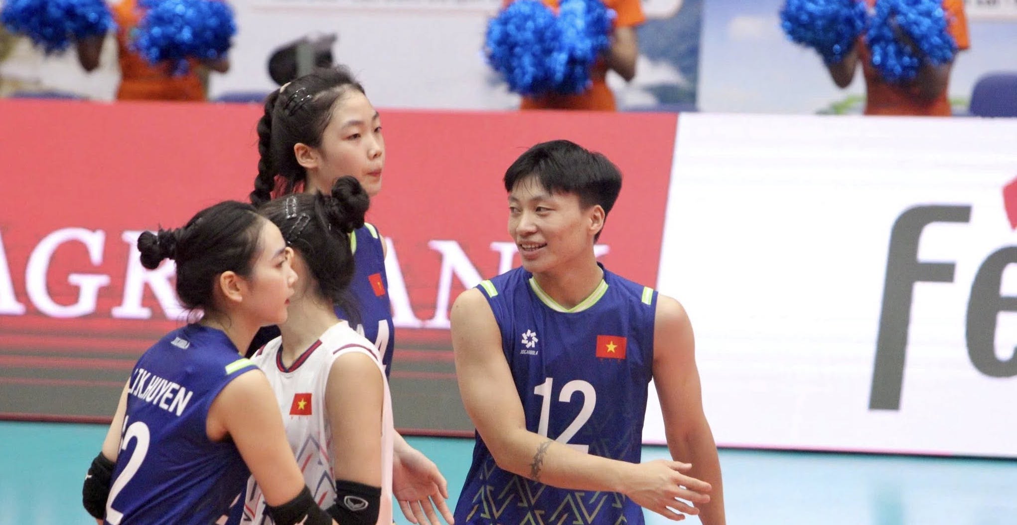 bóng chuyền nữ Việt Nam - Ảnh 1.