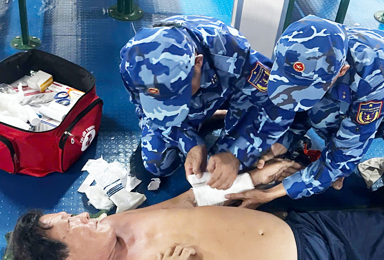 Cảnh sát biển 4 - Ảnh 1.