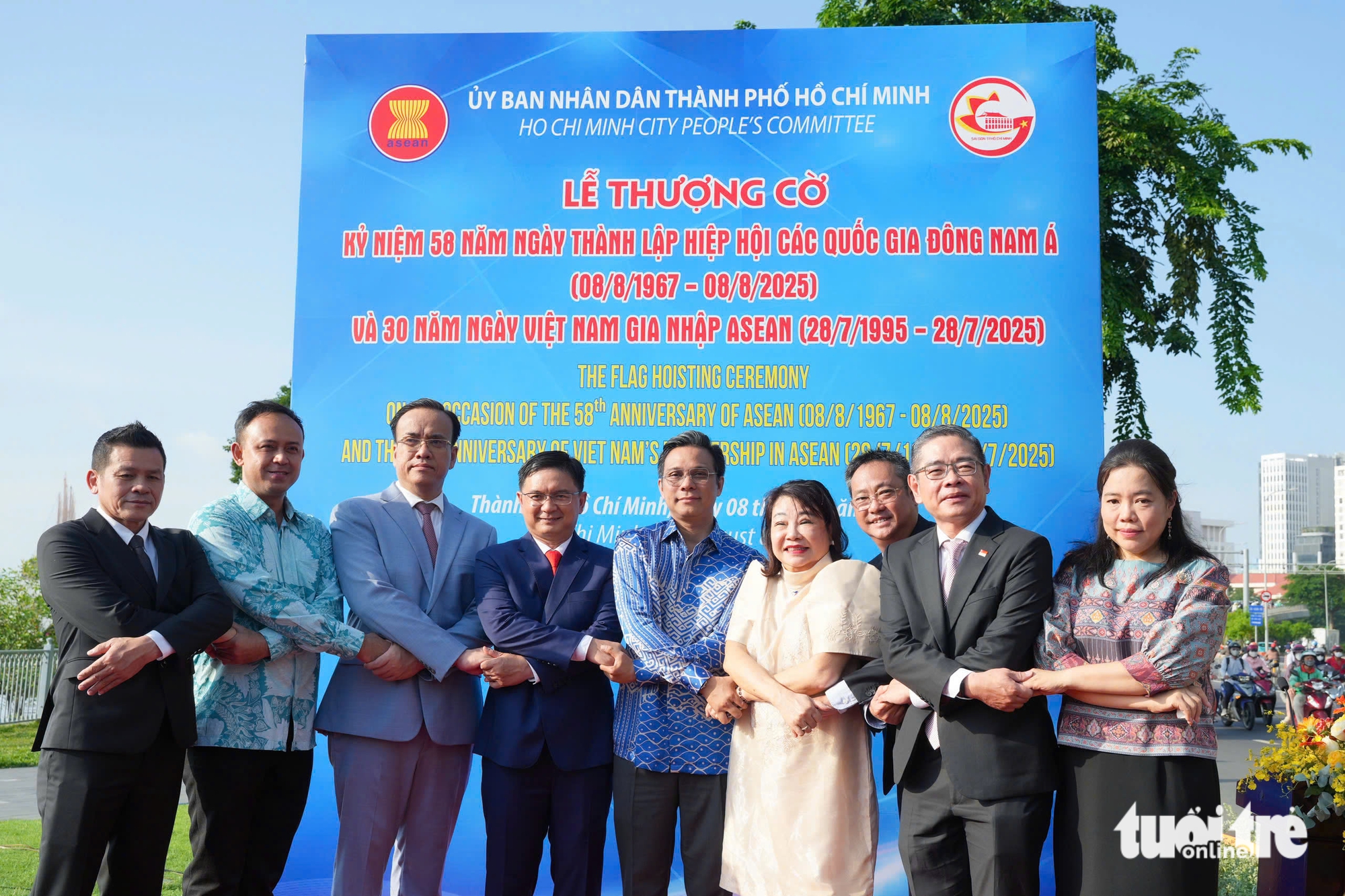 Lễ thượng cờ đón tuổi 58 của ASEAN tại Hà Nội và TP.HCM- Ảnh 9.