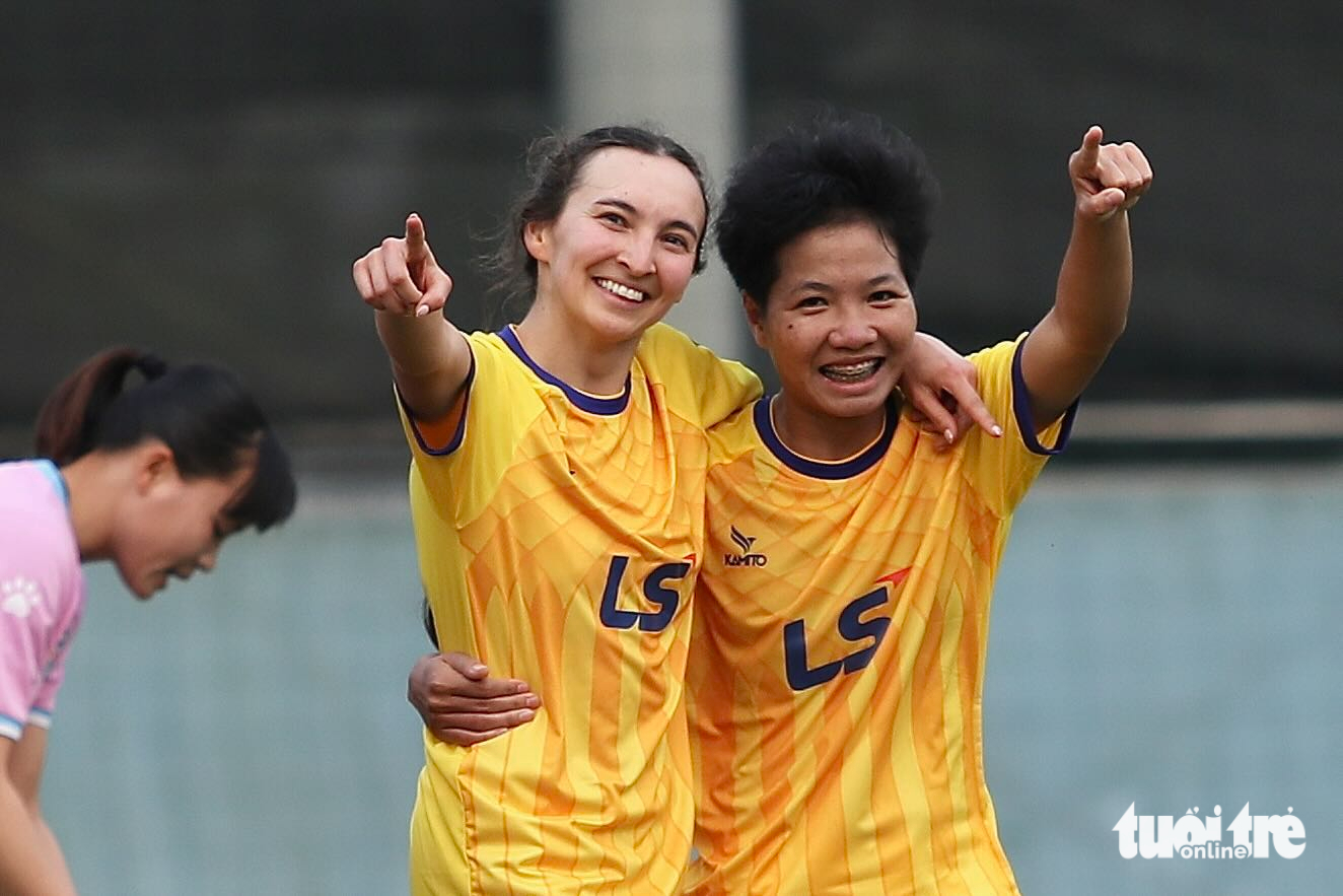 giải bóng đá nữ vô địch quốc gia - Ảnh 1.