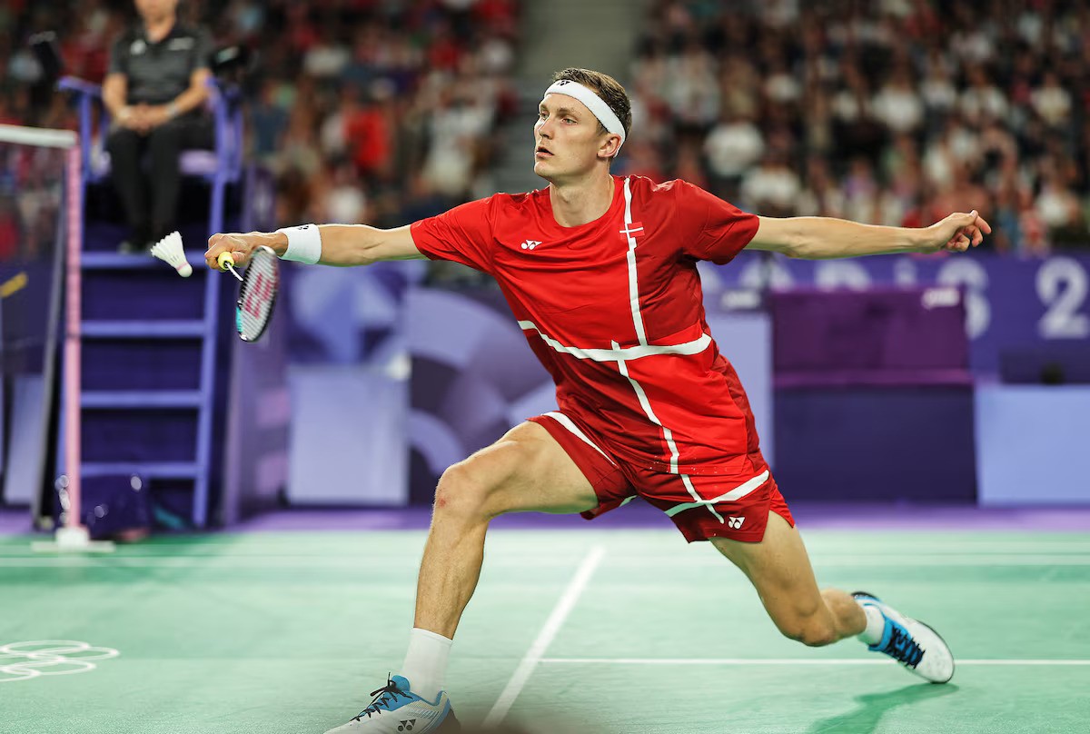 Viktor Axelsen - Ảnh 1.
