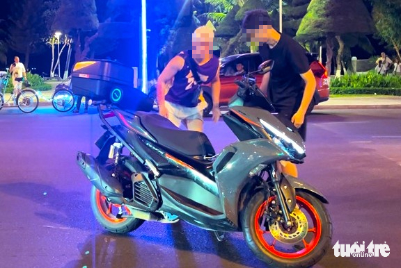 New motorbike crash by Russians in Vietnam’s Nha Trang triggers ramped-up enforcement following previous assault - Ảnh 2.