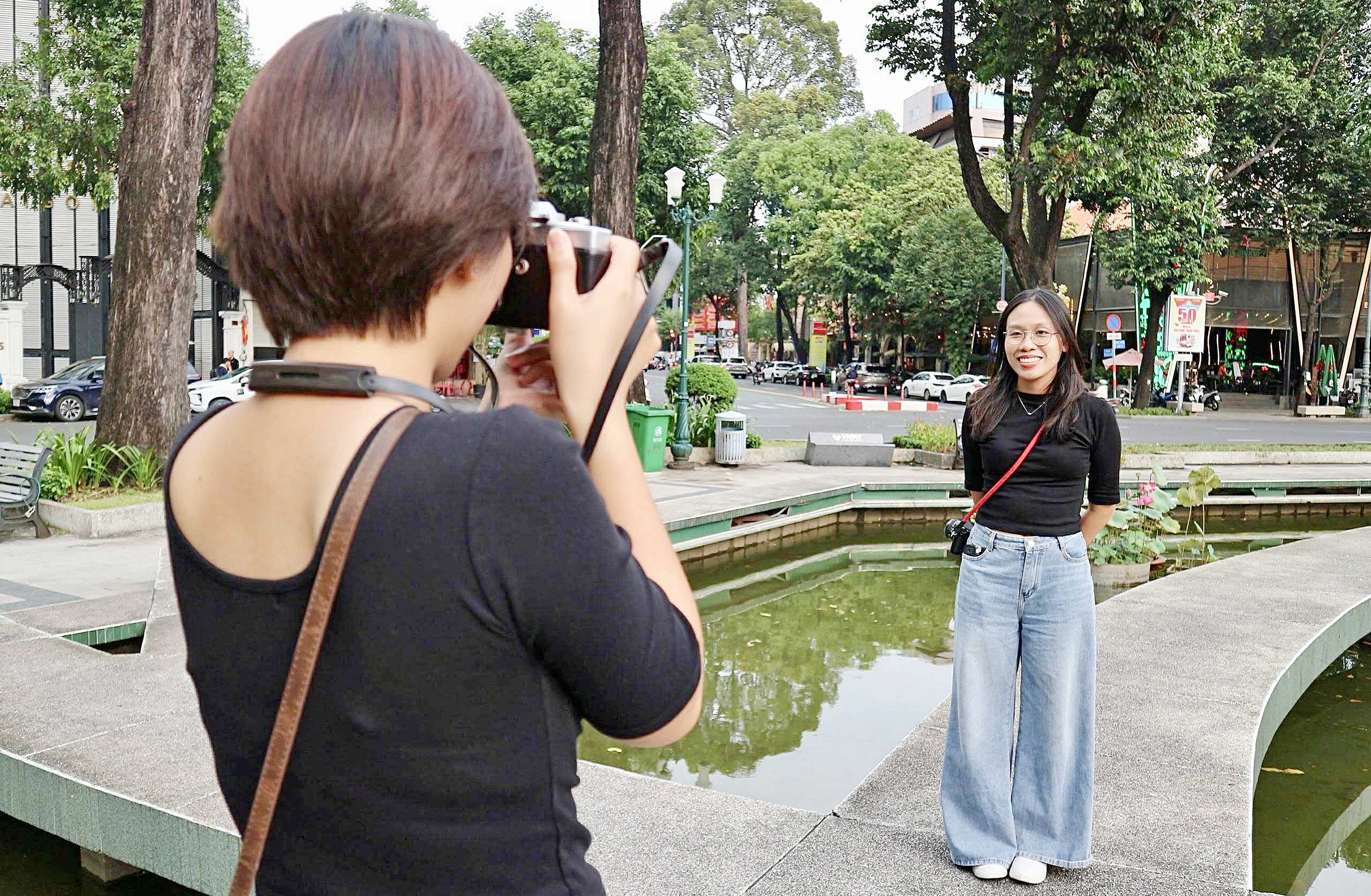 máy chụp phim - Ảnh 1.