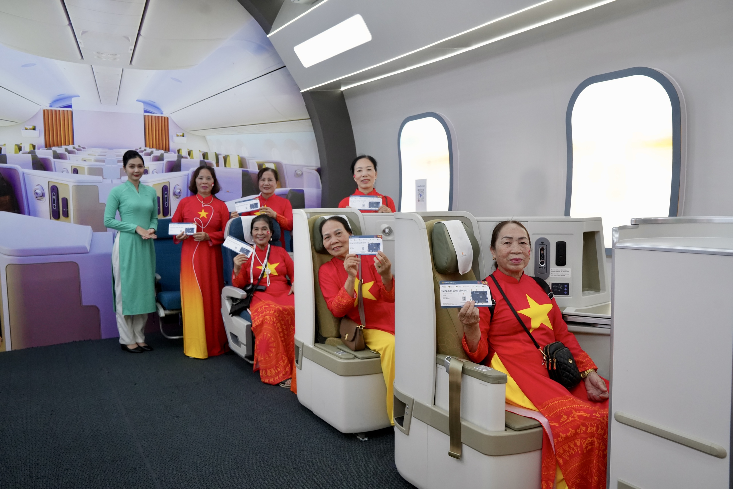 Vietnam Airlines - Ảnh 1.