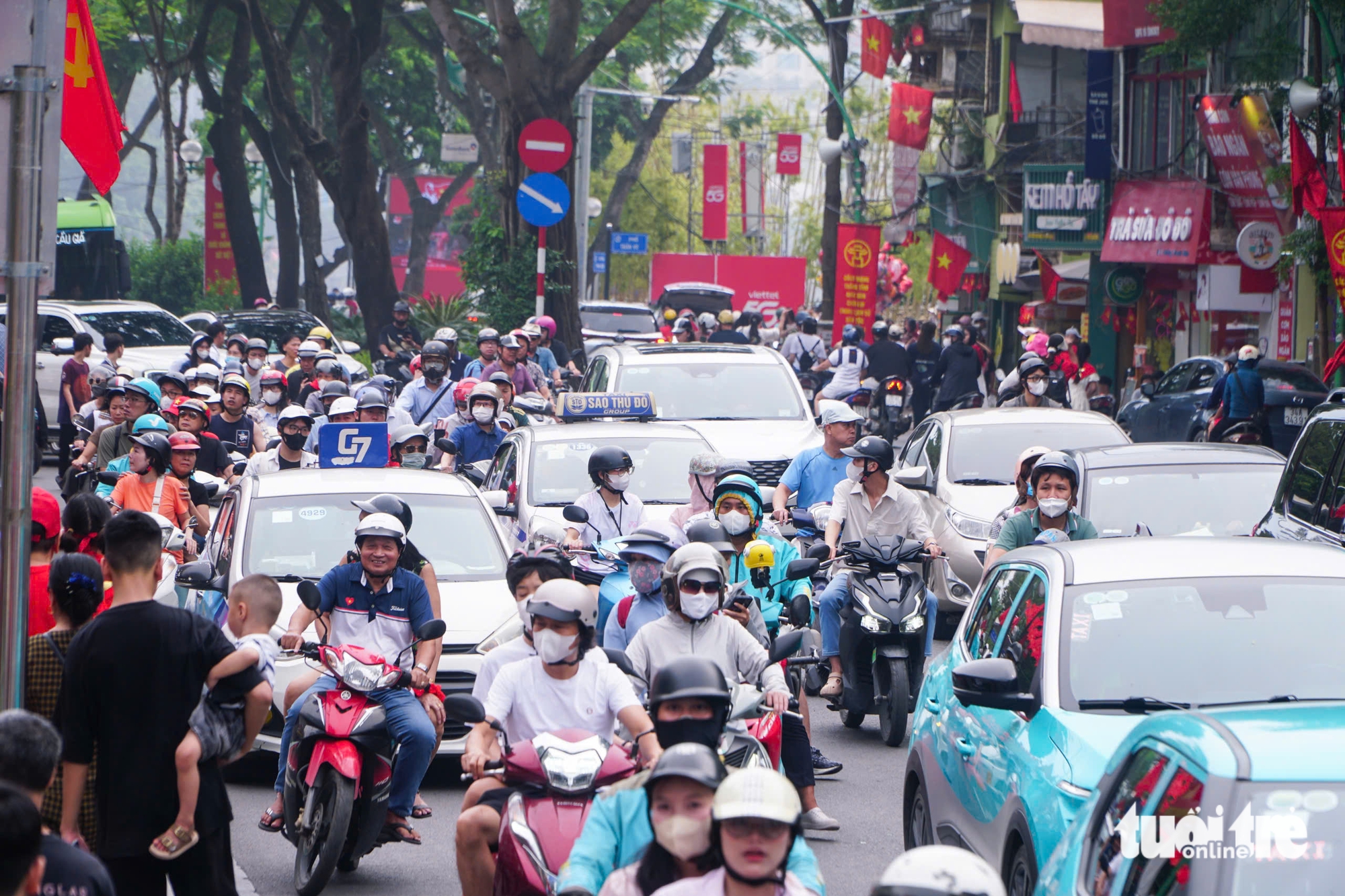 diễu binh - Ảnh 6.