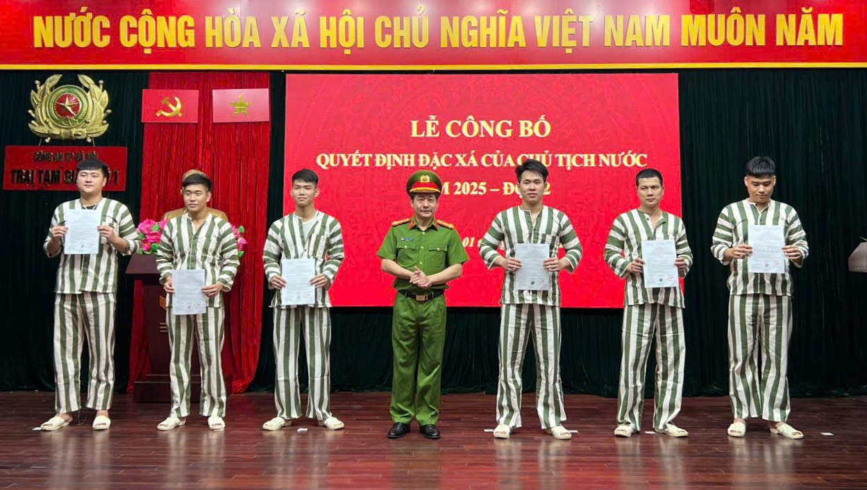 đặc xá - Ảnh 1.