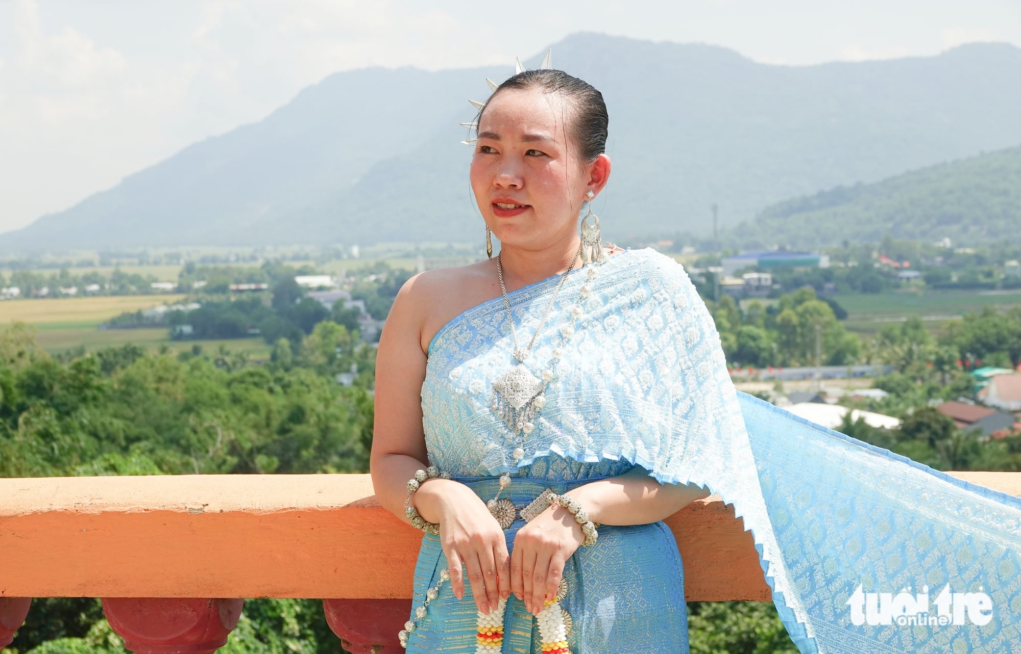 Tourists flock to An Giang’s sugar palm fields, historic caves during National Day holiday- Ảnh 5. Tourists flock to An Giang’s sugar palm fields, historic caves during National Day holiday- Ảnh 5.