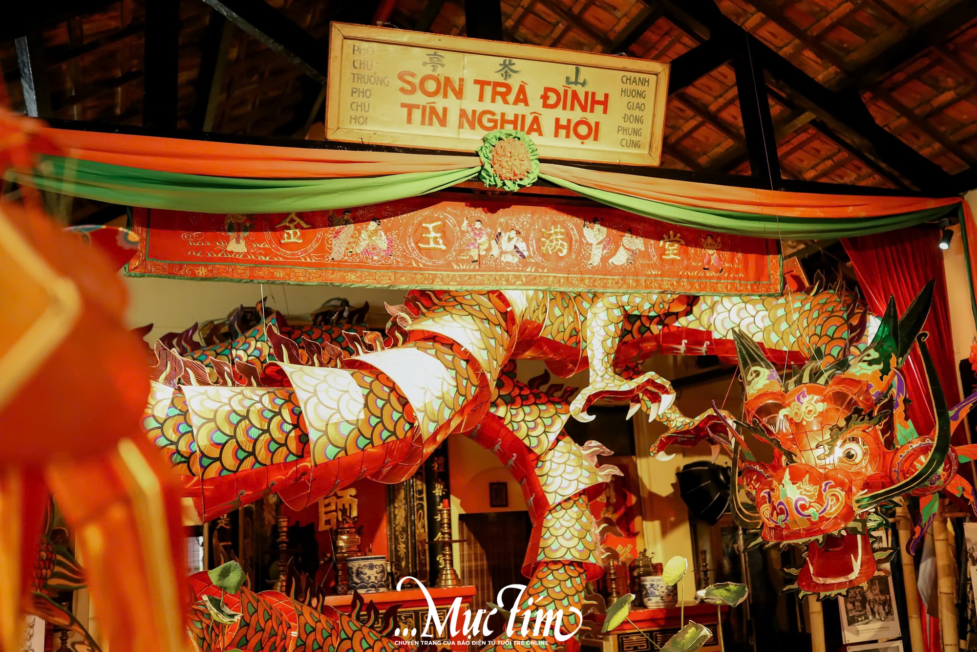 Ký ức Trung thu xưa được tái hiện ấn tượng trong ngôi đình trăm tuổi giữa lòng TP.HCM- Ảnh 1.