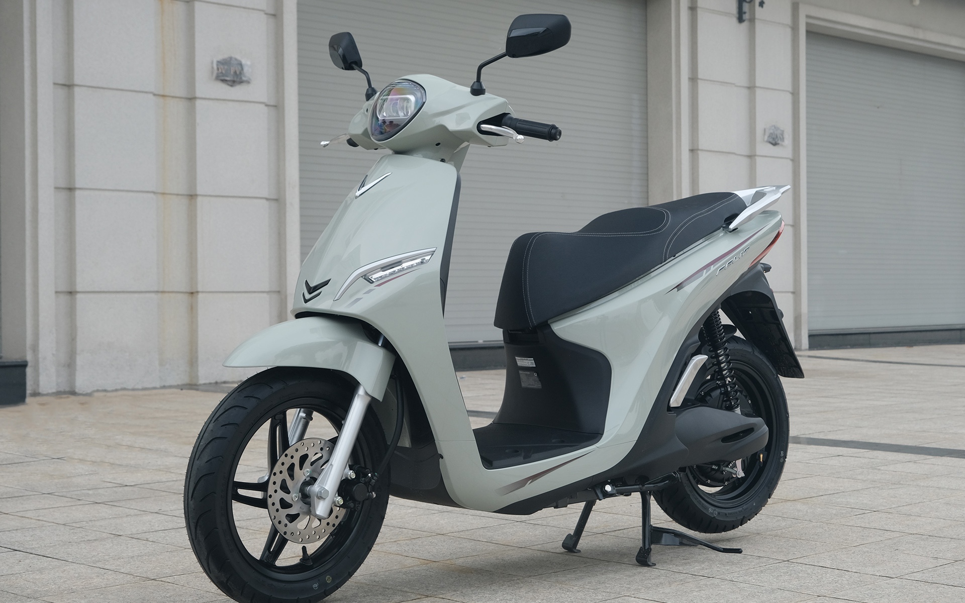 Lộ ảnh xe máy điện VinFast Vero X: Giá gần 35 triệu đồng, pin tháo rời, 262km/sạc - Ảnh 4.