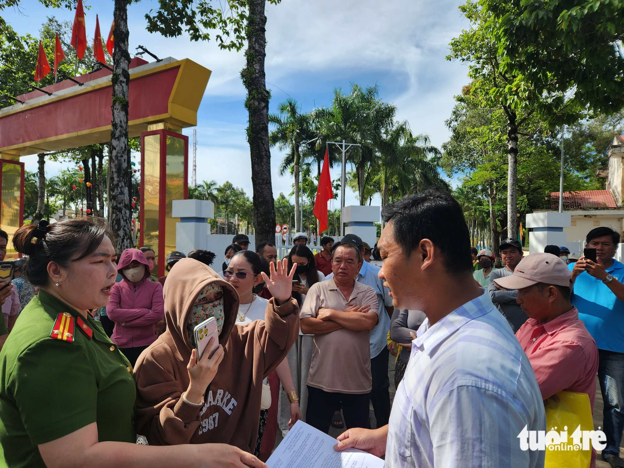 Đầm Đông Hồ - Ảnh 2.