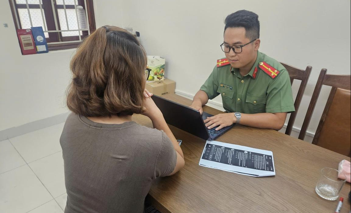 Xử lý người phụ nữ đăng tin sai sự thật 'Bệnh viện Bạch Mai đối xử với bác sĩ nội trú siêu tệ' - Ảnh 1.