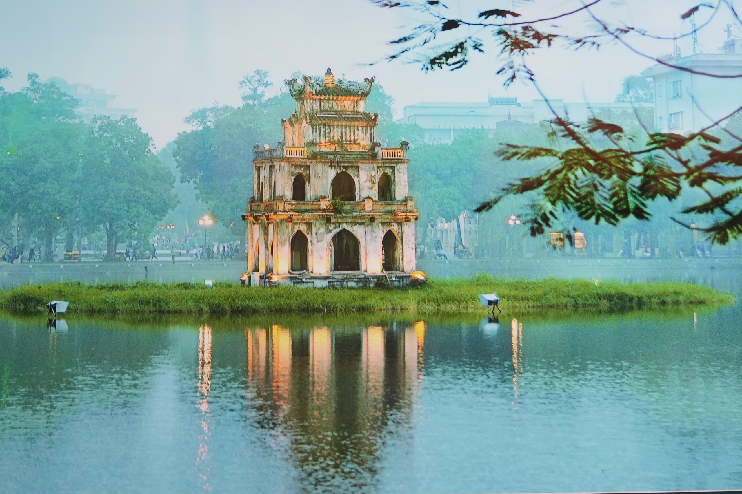 Bewonder de herfst in Hanoi in Ho Chi Minhstad - Foto 2. Hà Nội - Ảnh 2.