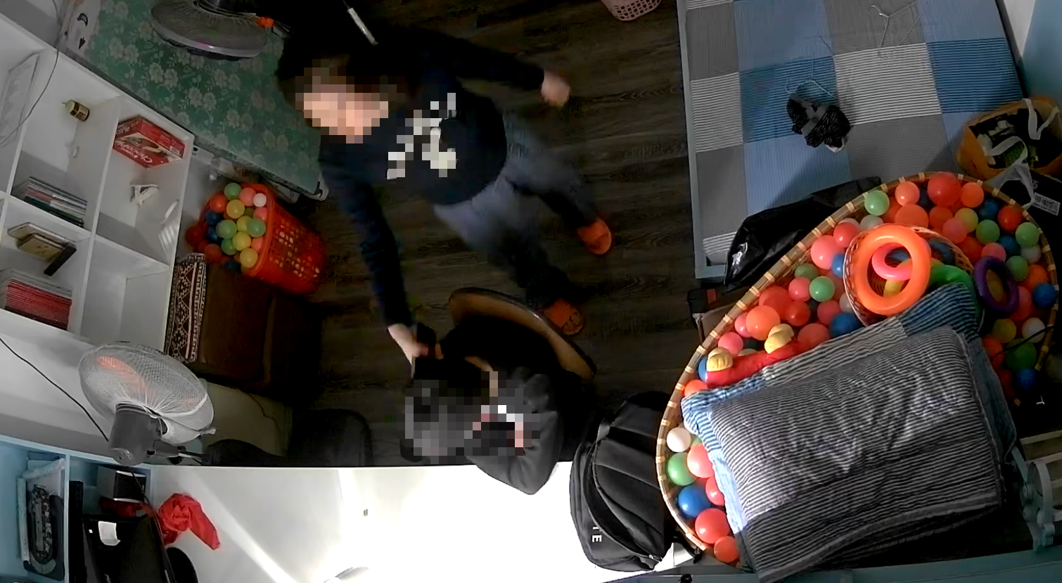 mẹ kế - Ảnh 1.