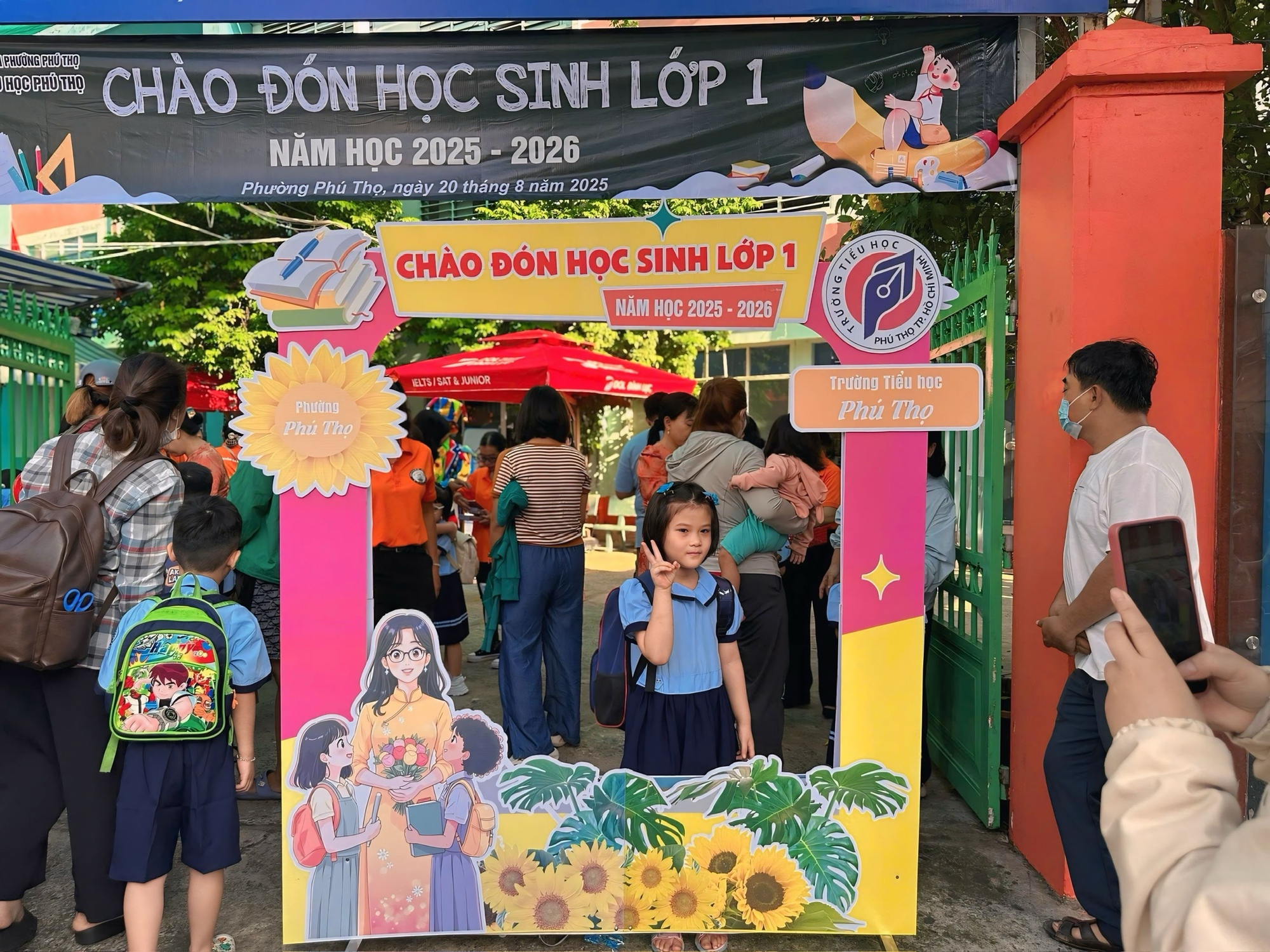 'Nhà trường phải rõ ràng khoản thu cũ và mới, chỉ được tăng tối đa 15% đối với khoản thu cũ'- Ảnh 1. Trường phải rõ ràng khoản thu cũ và mới, chỉ được tăng tối đa 15% - Ảnh 1.