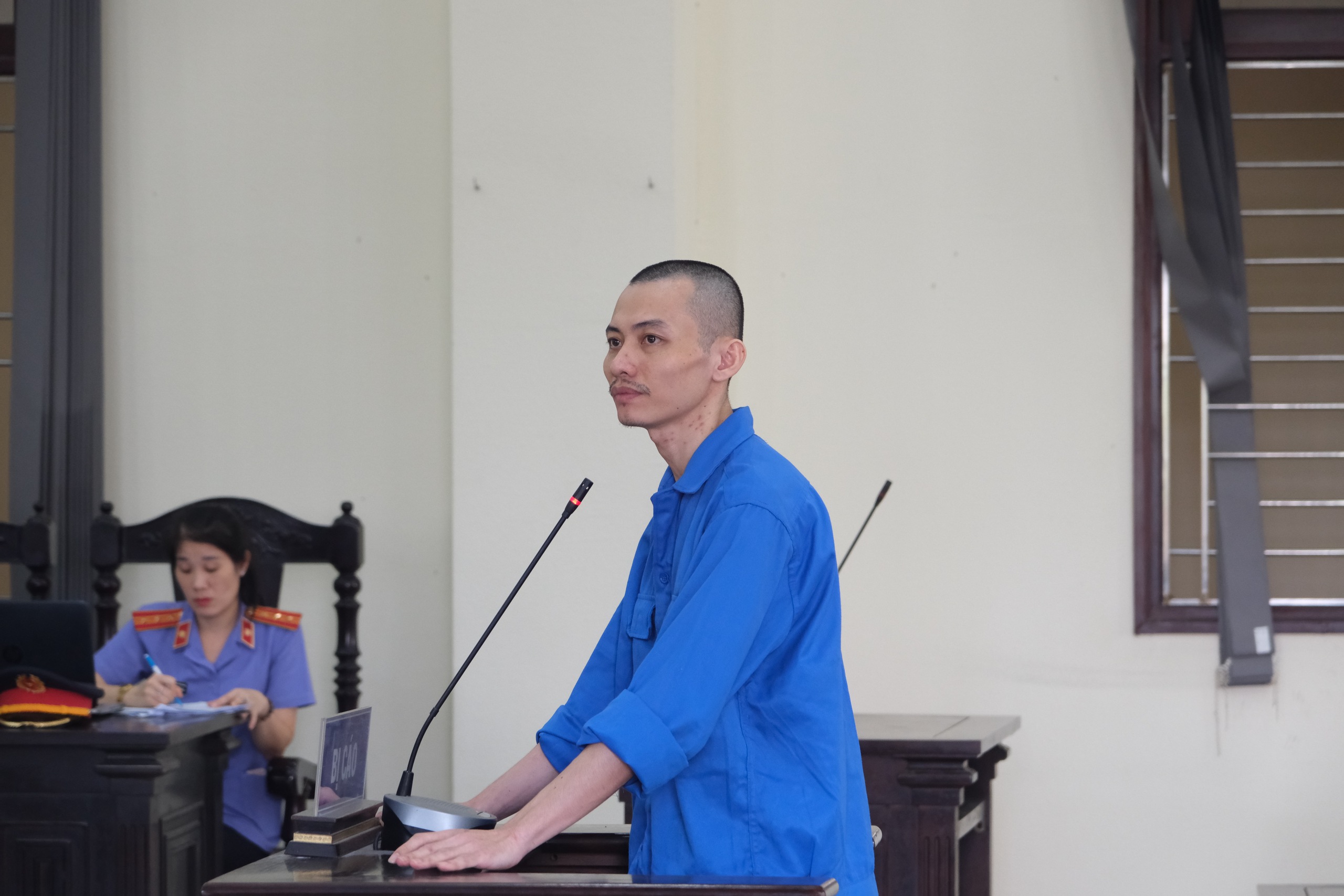 Lê Thanh Nhất Nguyên ở 'tịnh thất Bồng Lai' được giảm 1 năm tù tội lừa đảo - Ảnh 1.