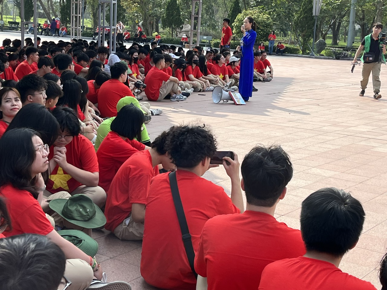 Những chuyên gia, nghệ sĩ, vận động viên... nào được mời dạy học sinh? - Ảnh 1.