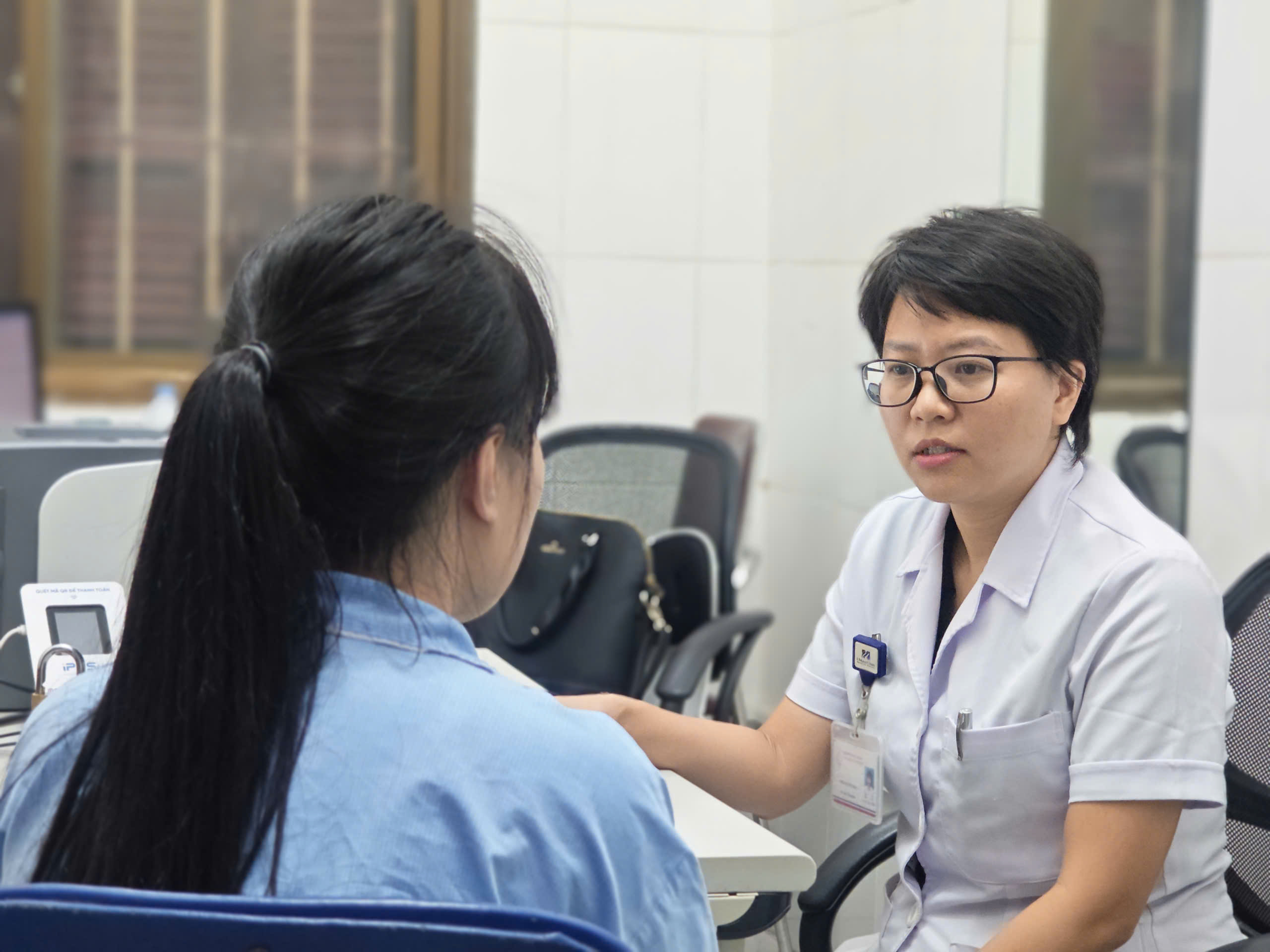 Cảnh báo loạn thần ở trẻ: Đừng nhầm lẫn với tính cách ‘mộng mơ’ - Ảnh 1. Cảnh báo loạn thần ở trẻ: Đừng nhầm lẫn với tính cách ‘mộng mơ’ - Ảnh 1.
