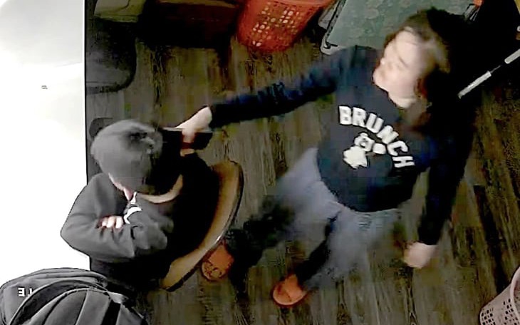 94,000 Vietnamese adolescents fall victim to online sexual abuse- Ảnh 1. 94,000 Vietnamese adolescents fall victim to online sexual abuse- Ảnh 1.