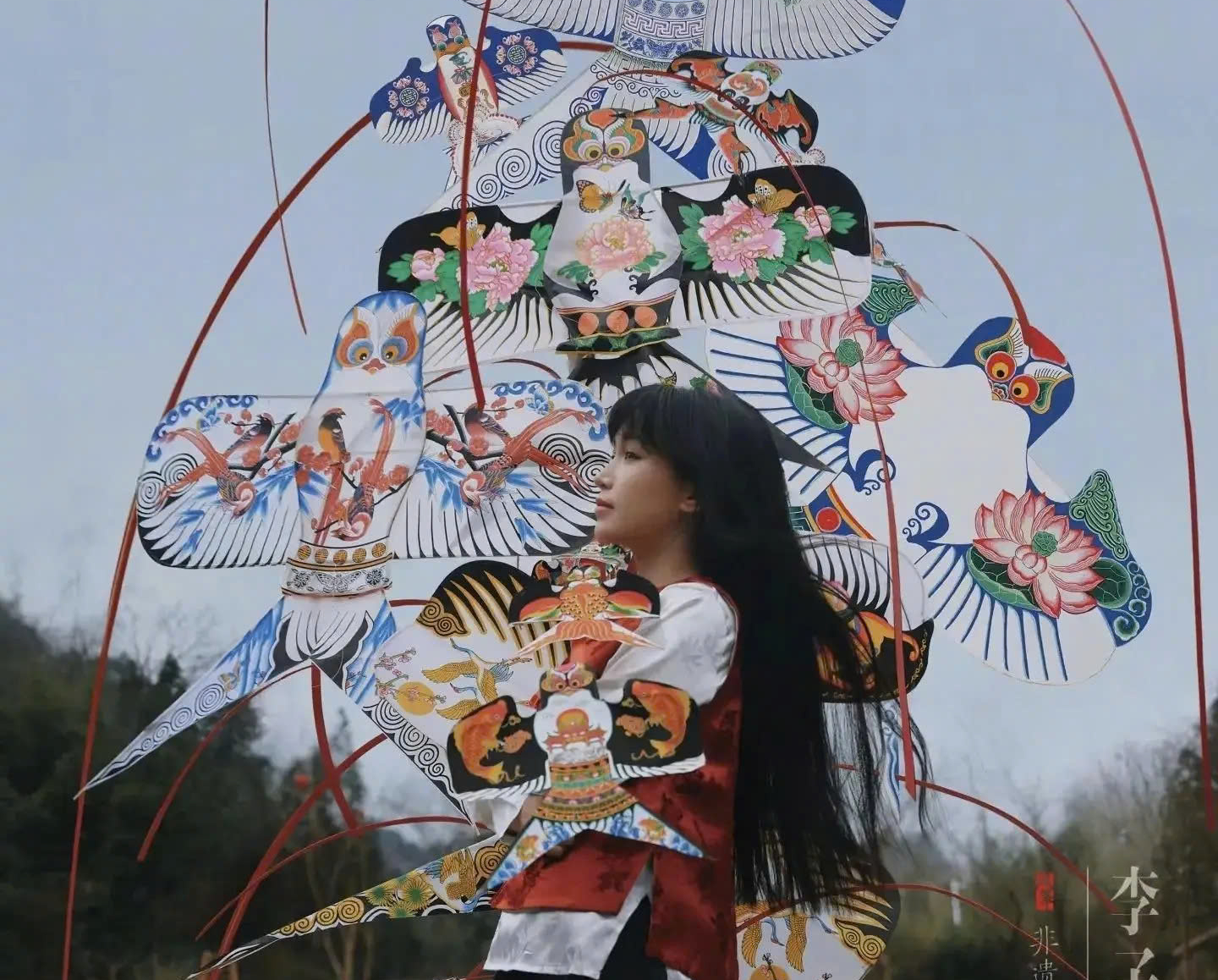 Trang phục thủ công tự may của Lý Tử Thất ra sao mà luôn được chú ý, ái mộ? - Ảnh 6.