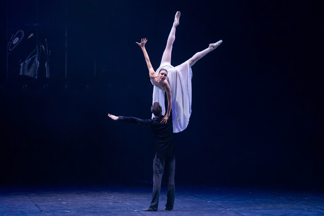 Ballet Anna Karenina cháy vé, nhà tổ chức phải mở thêm hai đêm ở TP.HCM và Hà Nội - Ảnh 1. Ballet Anna Karenina cháy vé - Ảnh 1.
