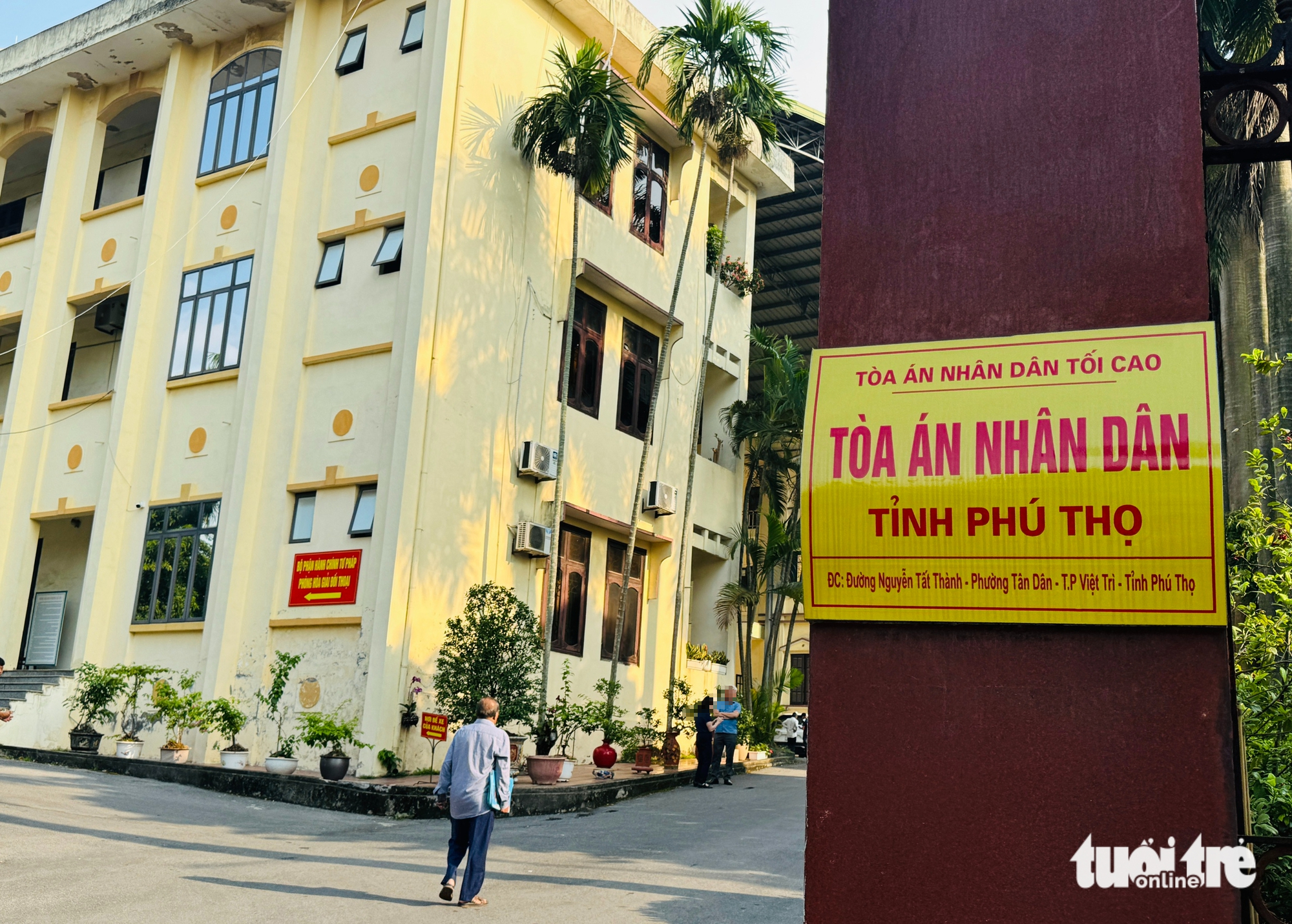 11 anh em  - Ảnh 1.