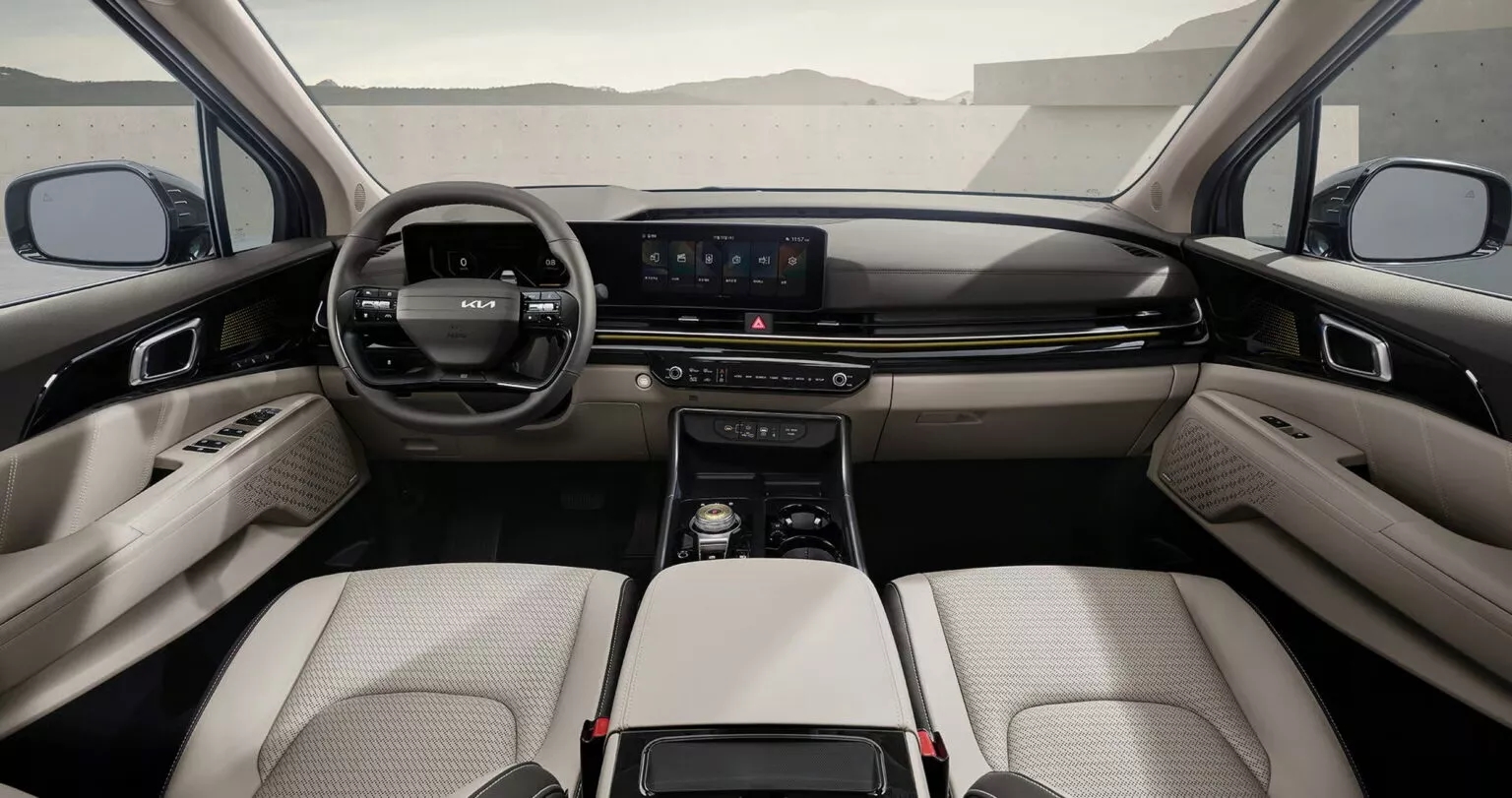 Kia Carnival 2026 thêm bản 'chủ tịch': Như phòng khách sạn di động, có chi tiết gợi nhớ Rolls-Royce - Ảnh 5.