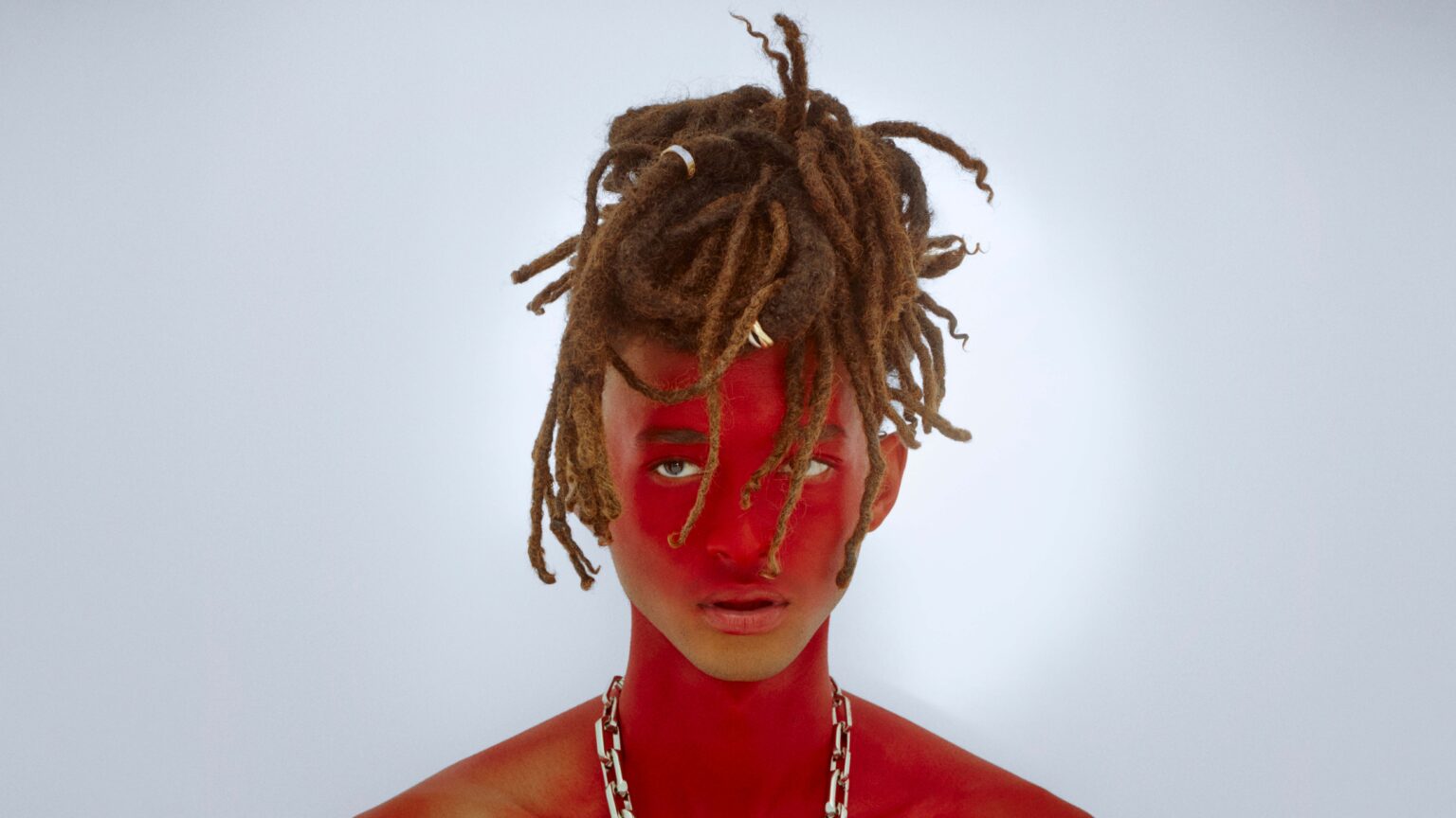 Jaden Smith làm giám đốc sáng tạo dòng thời trang nam đầu tiên của Christian Louboutin - Ảnh 1.
