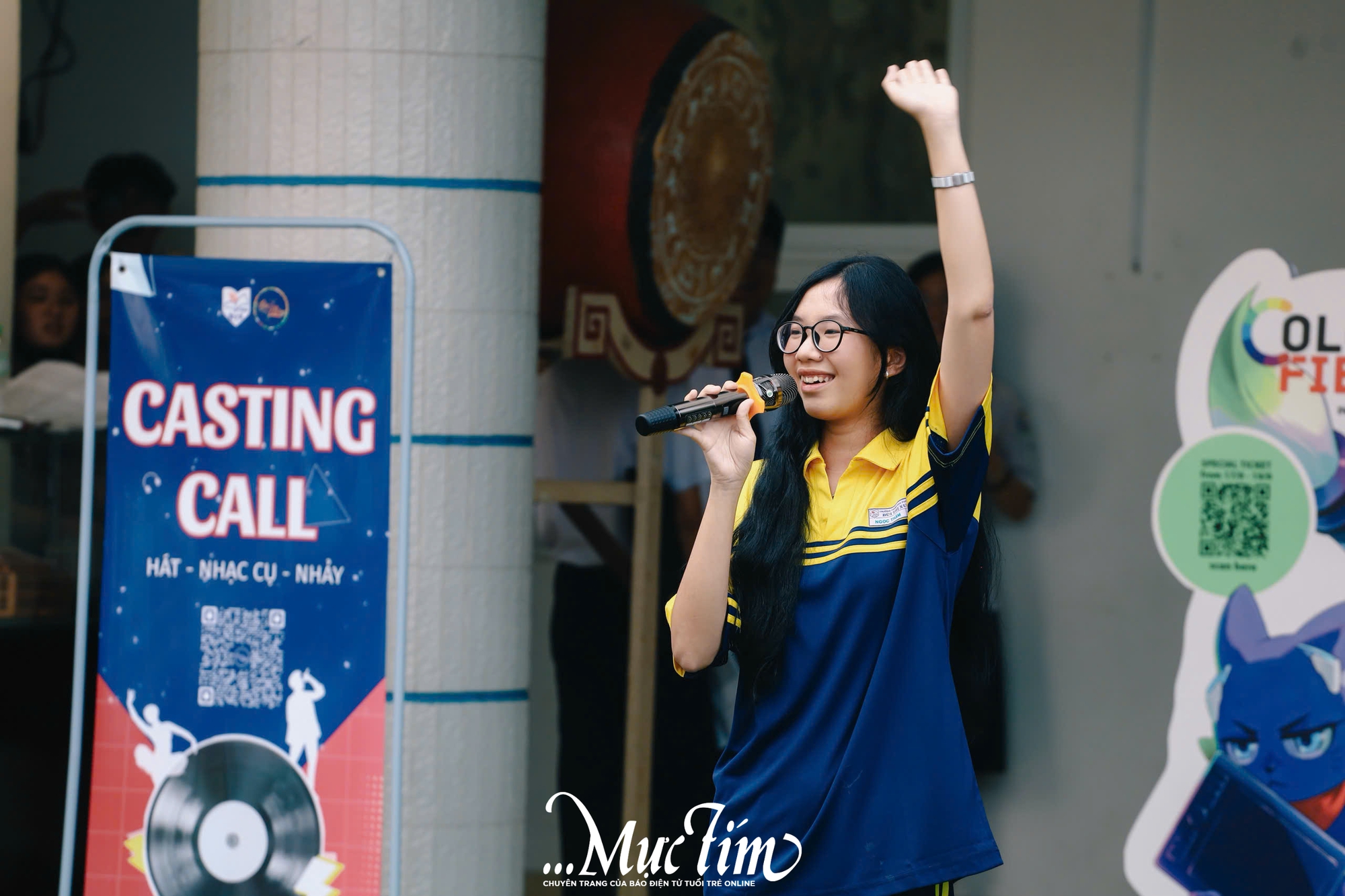 Teen Trường THPT Bùi Thị Xuân mê mẩn ‘mini show’ âm nhạc giờ ra chơi - Ảnh 13.