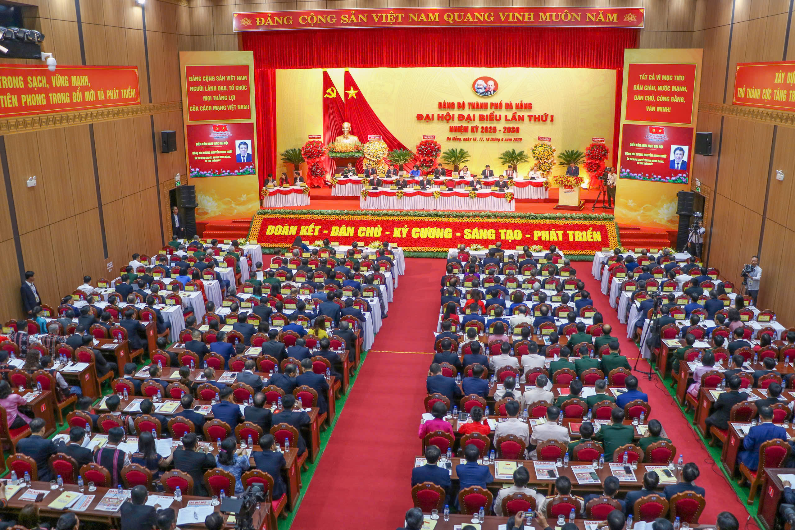 Đà Nẵng xây dựng chỉ tiêu đến năm 2030 GRDP bình quân đầu người đạt 8.500 USD/người - Ảnh 4.