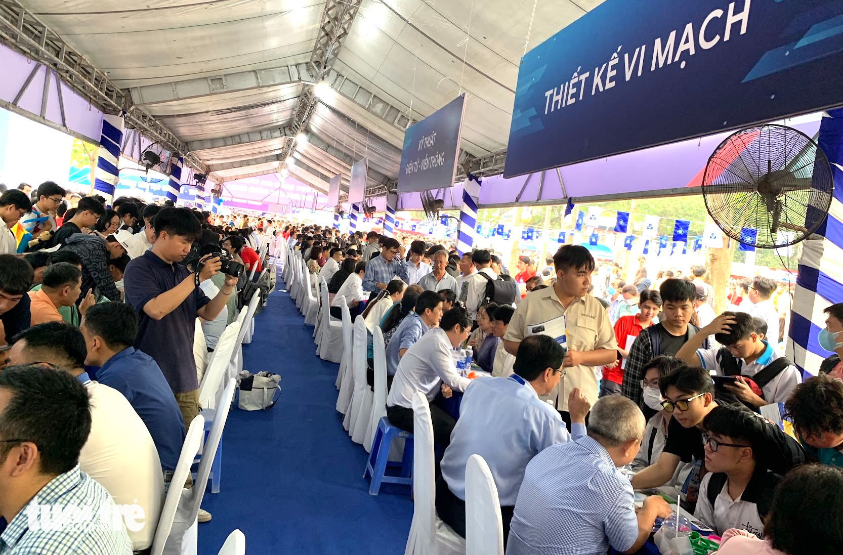 Tuyển sinh đại học 2025: Khởi sắc khối công nghệ chiến lược, kỹ thuật then chốt - Ảnh 1.