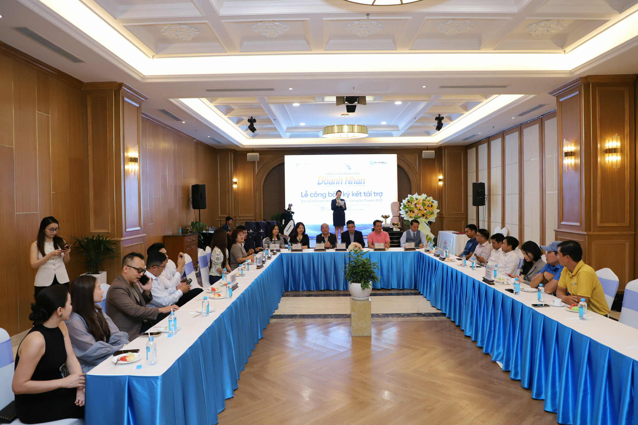 Swing for Dream 2025 Cúp Nippon Paint - Khi doanh nhân chung tay vì cộng đồng - Ảnh 1.