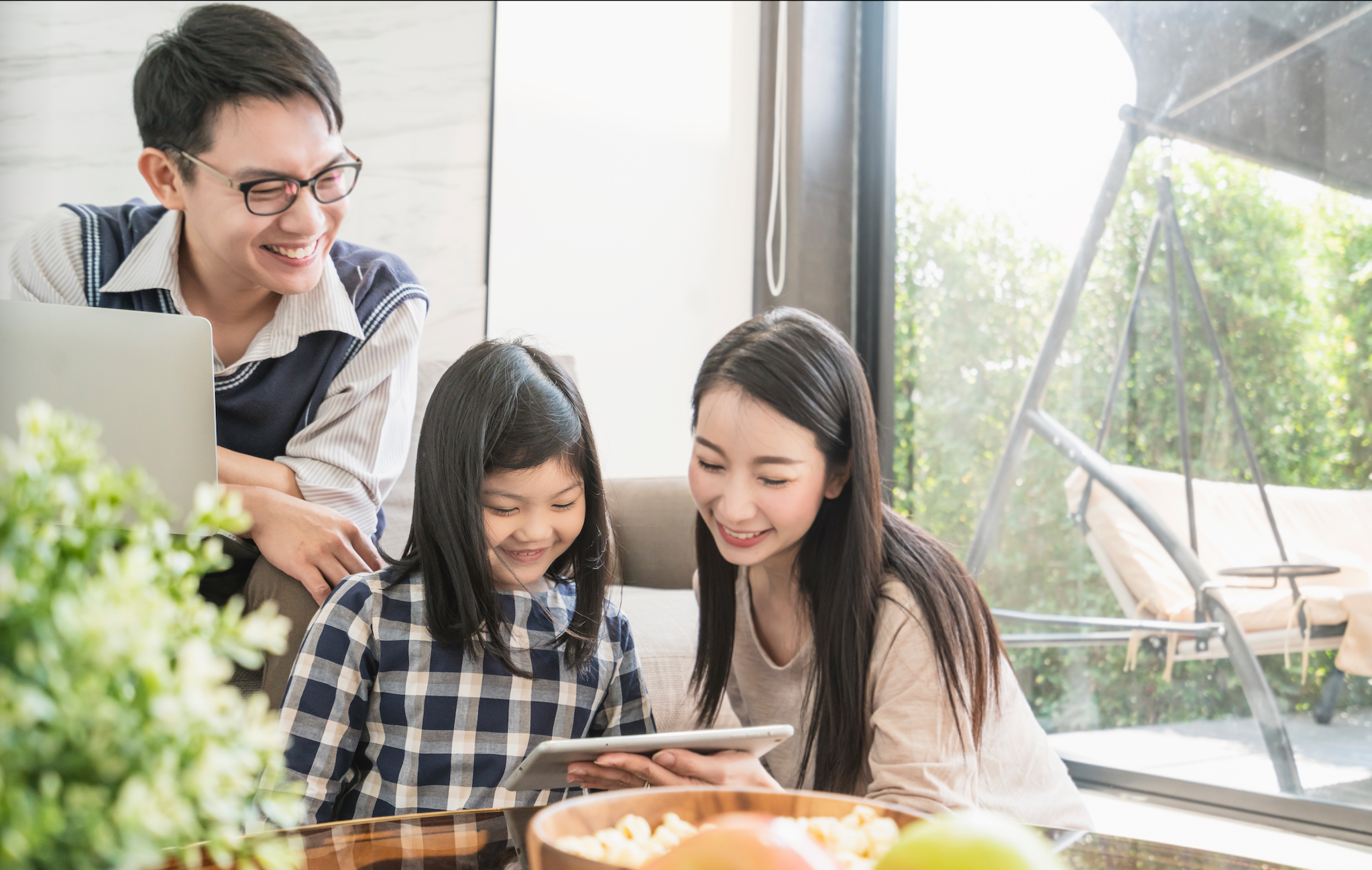 Lần đầu tiên tốc độ internet Việt Nam vào tốp đầu thế giới - Ảnh 1. Lần đầu tiên tốc độ Internet Việt Nam vào tốp đầu thế giới - Ảnh 1.