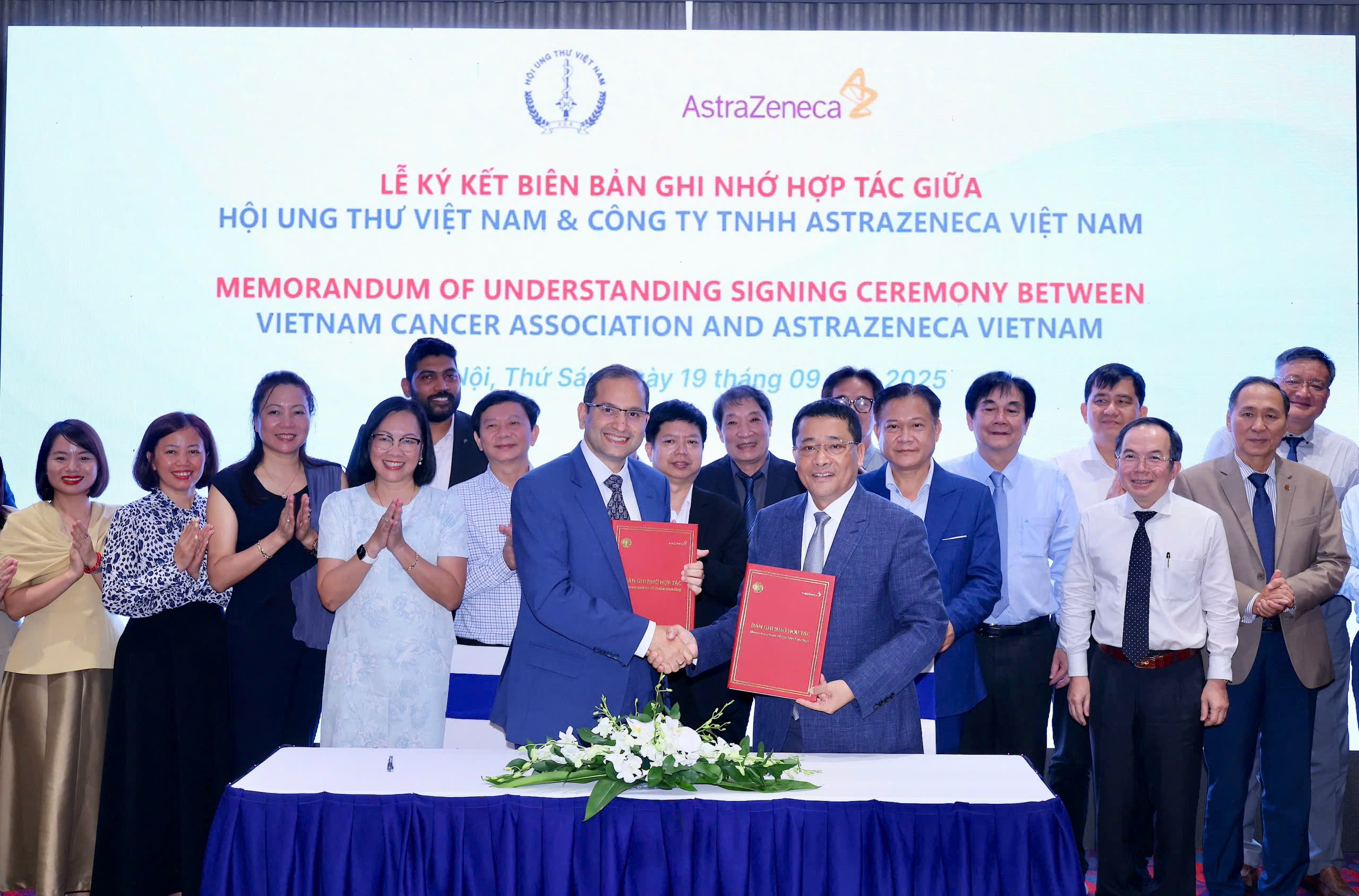 Hợp tác toàn diện giữa Hội Ung Thư Việt Nam và AstraZeneca với sứ mệnh nâng cao công tác chẩn đoán - Ảnh 2. Hội Ung thư Việt Nam và AstraZeneca hợp tác để cập nhật chuyên môn về chẩn đoán, điều trị ung thư - Ảnh 2.