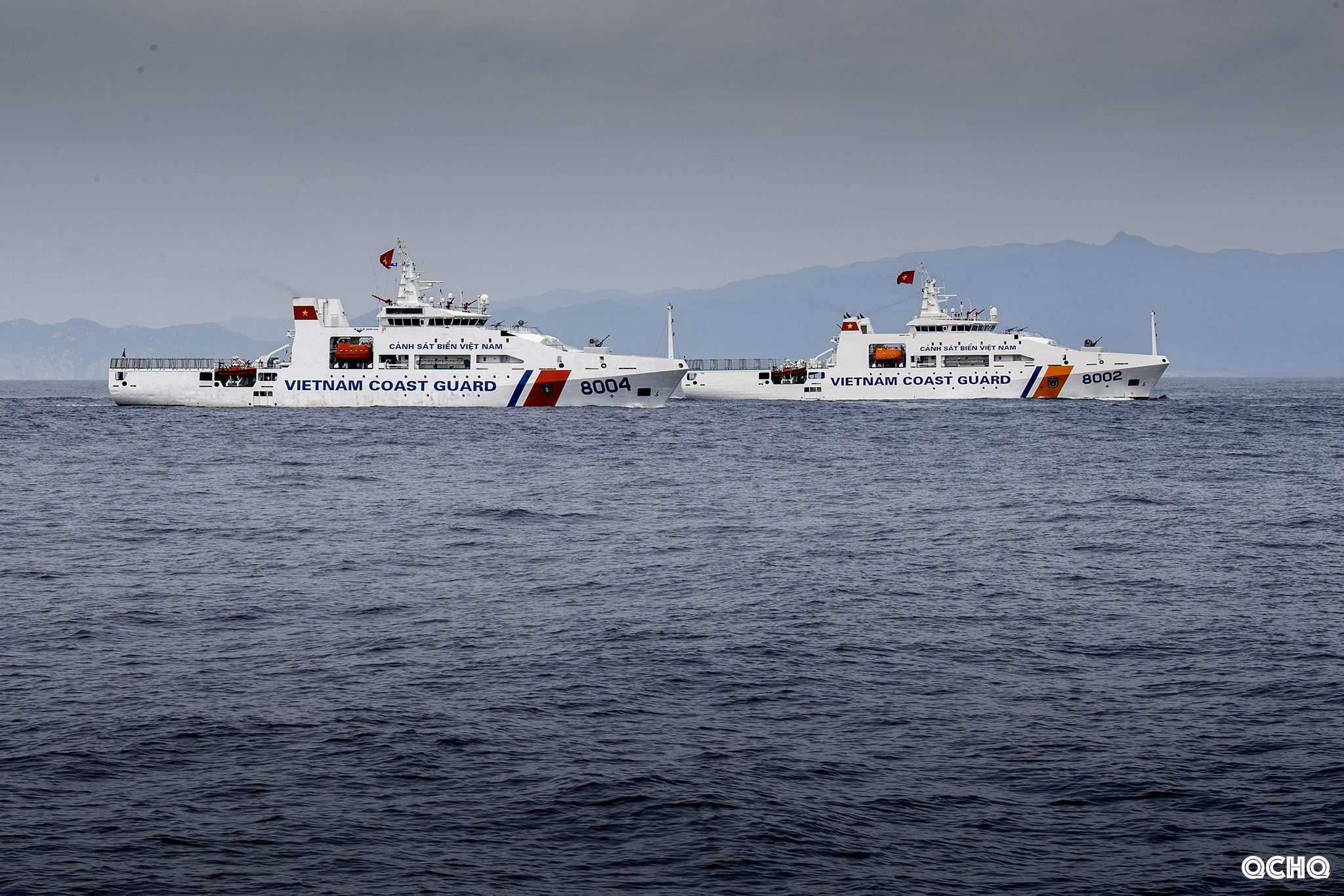 Vietnam stages first naval parade featuring submarines, missile frigates- Ảnh 16. Vietnam stages first naval parade featuring submarines, missile frigates- Ảnh 16.