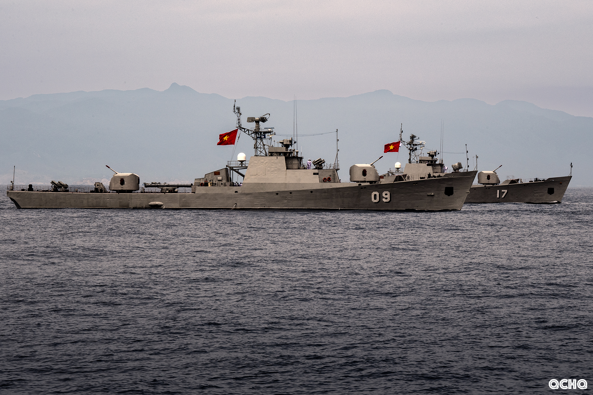 Vietnam stages first naval parade featuring submarines, missile frigates- Ảnh 9. Vietnam stages first naval parade featuring submarines, missile frigates- Ảnh 9.